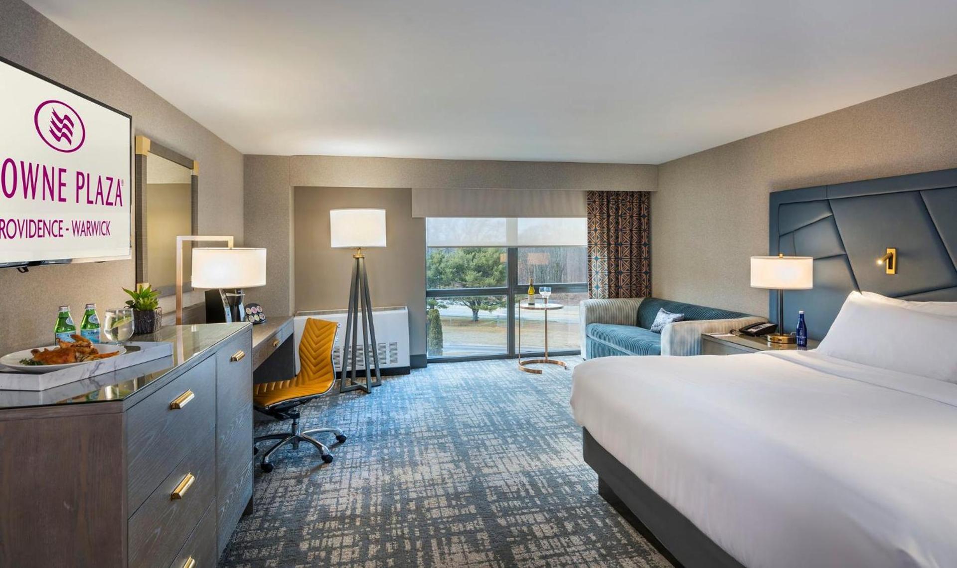 Crowne Plaza Providence-Warwick (Airport) by IHG photo 59