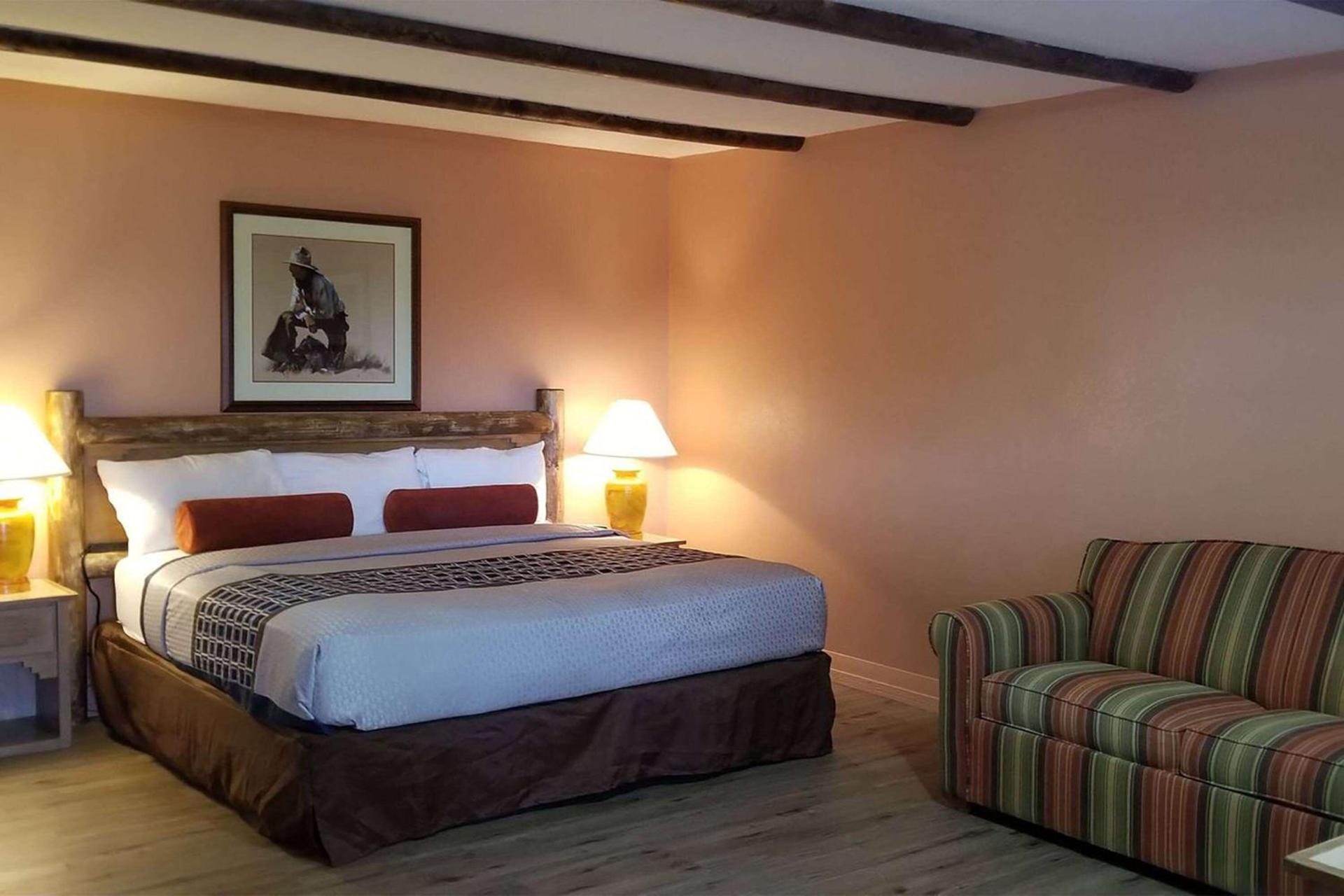 Casa Lemus Inn photo 10