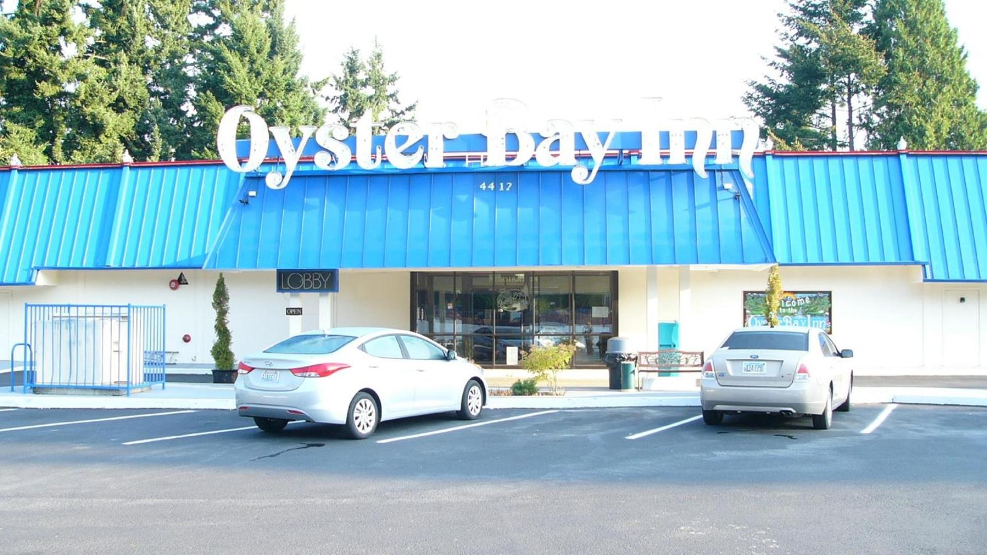 Oyster Bay Inn & Suites photo 14