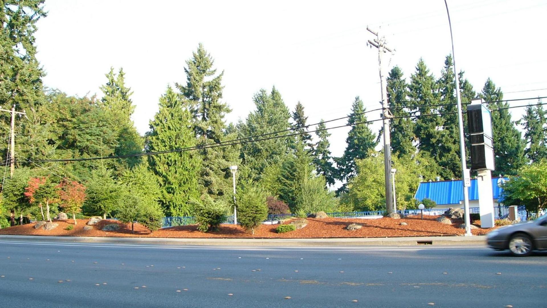 Oyster Bay Inn & Suites photo 19