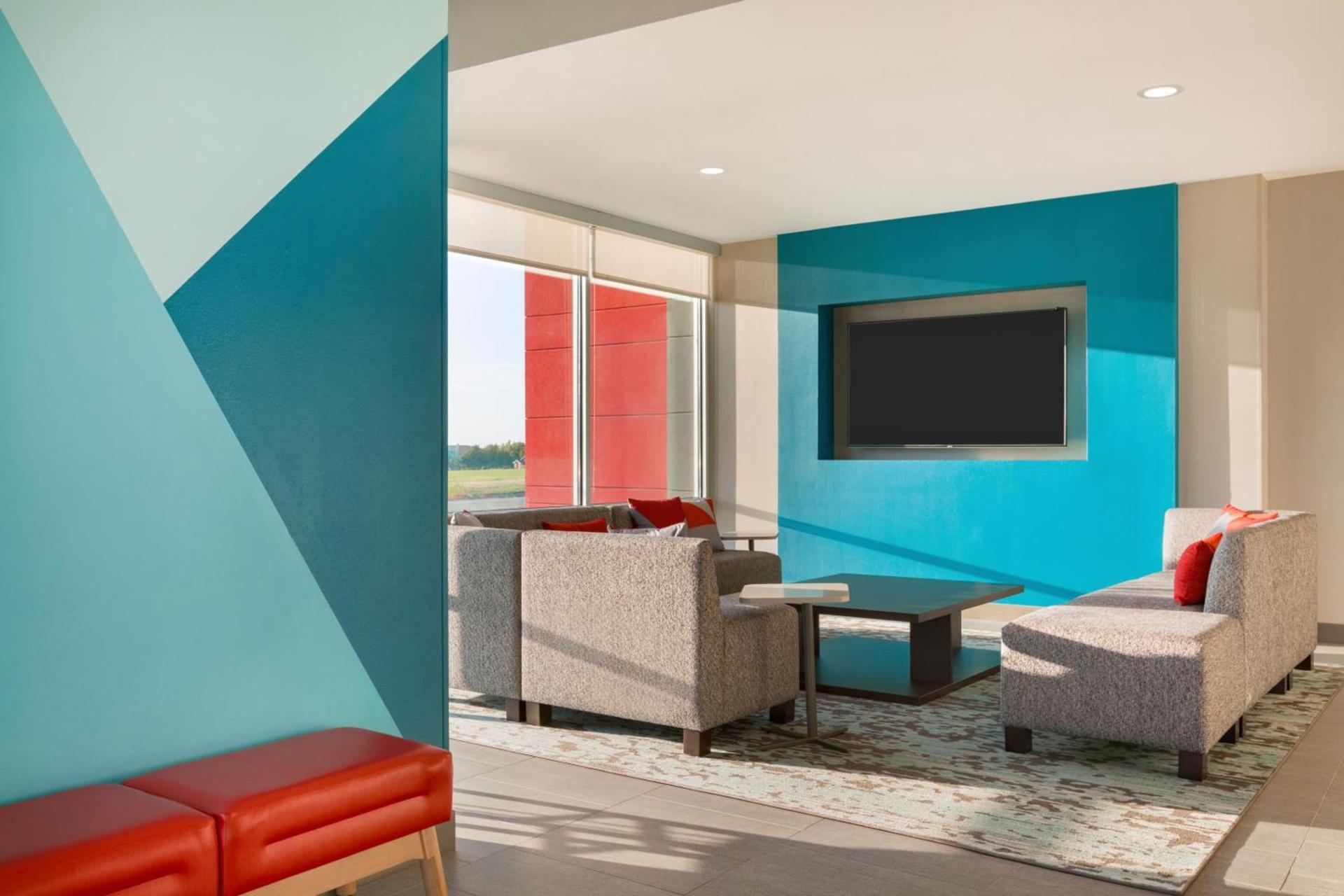 avid hotels - Odessa Northwest by IHG photo 10