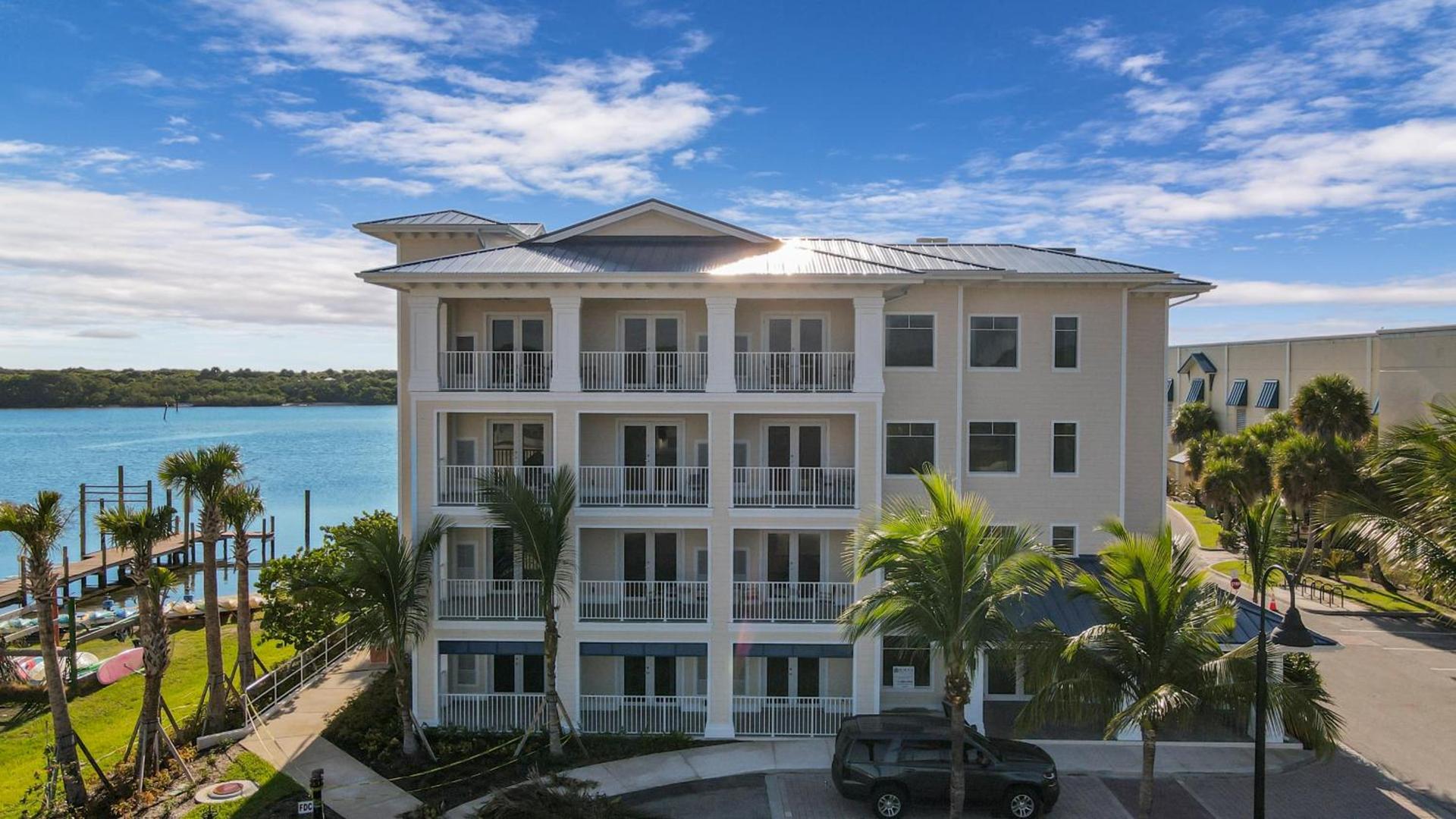 The Pointe Hotel photo 28