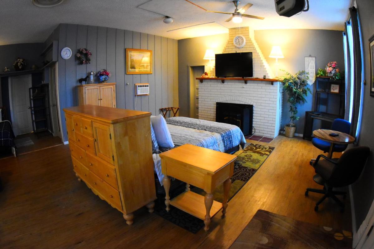 Salmon River Inn photo 5