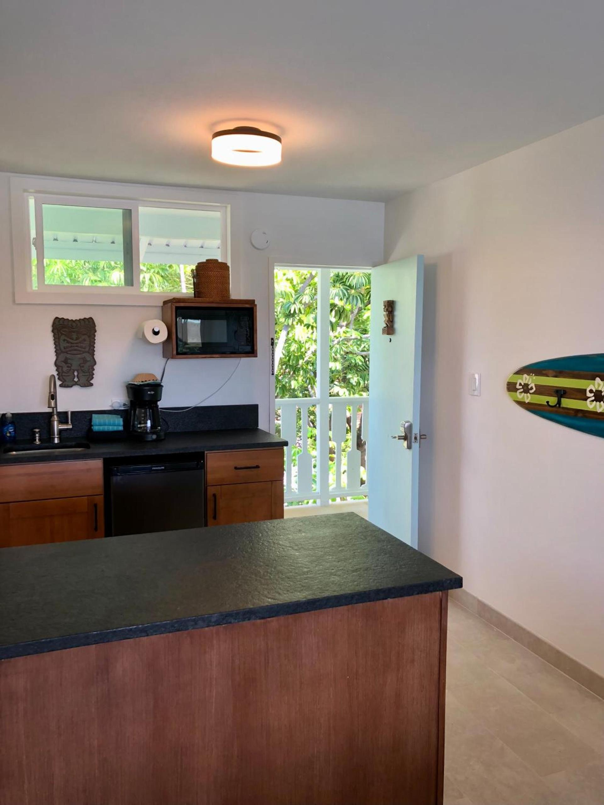 Kona Tiki Hotel - No Resort Fees photo 47