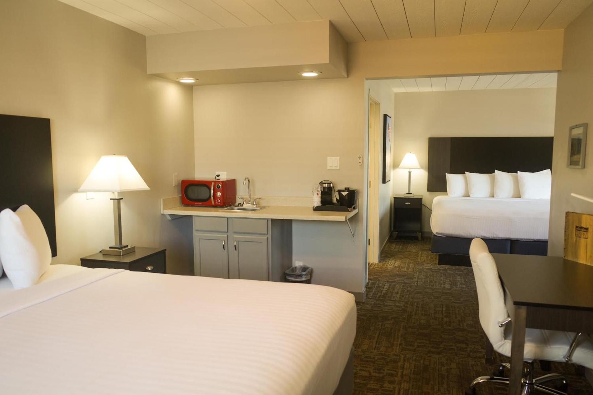 Americana Modern Hotel photo 7