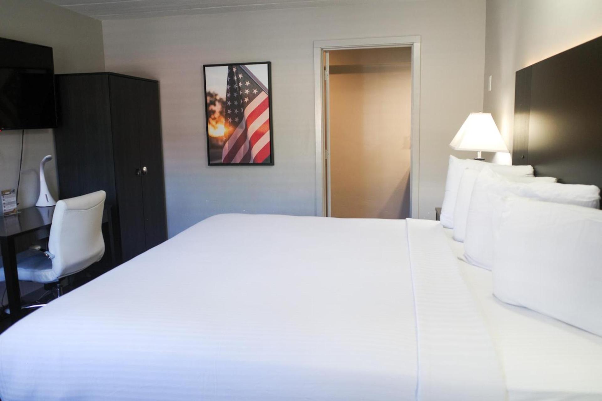 Americana Modern Hotel photo 31