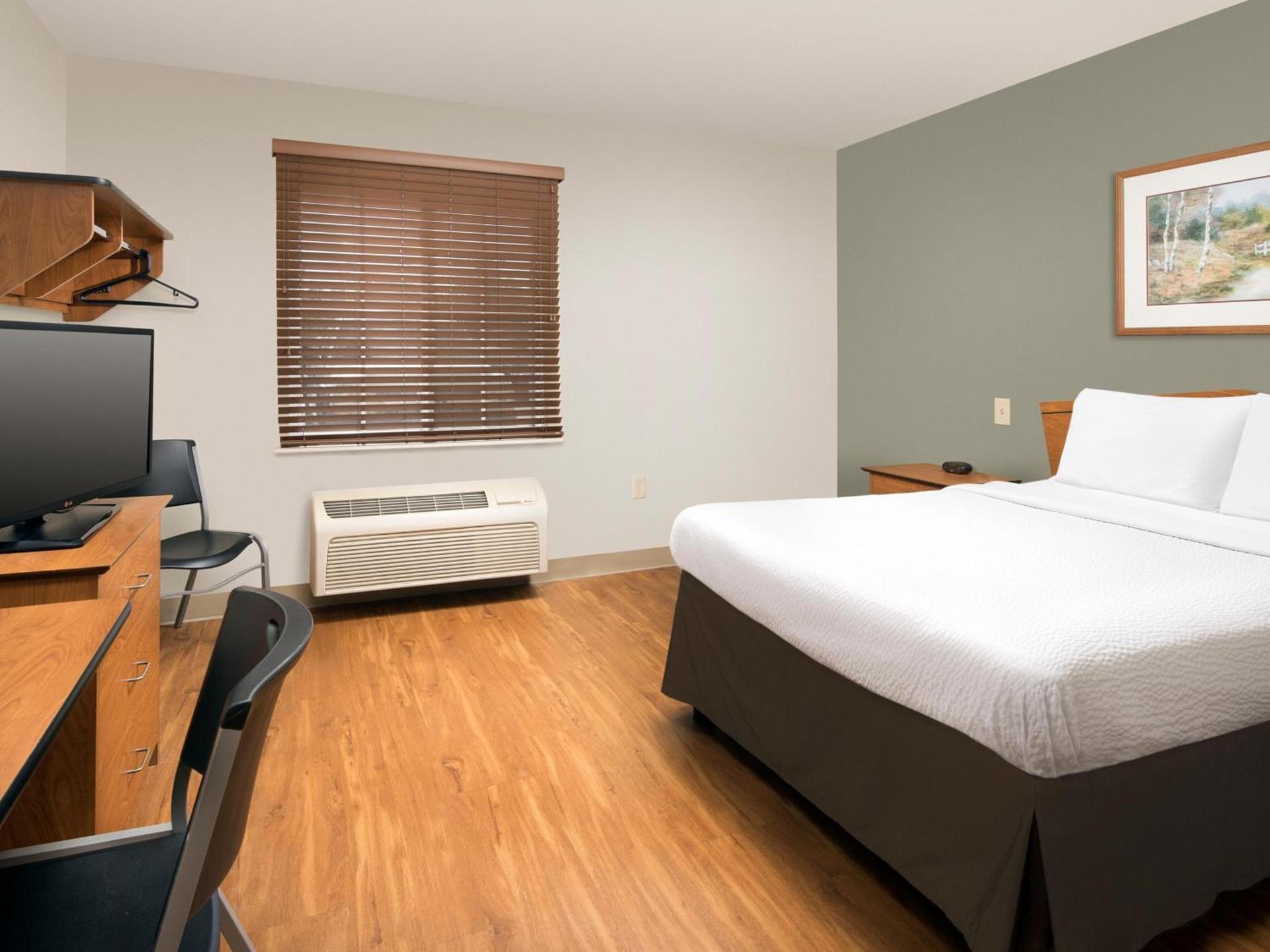 Extended Stay America Select Suites - Indianapolis - Plainfield photo 28