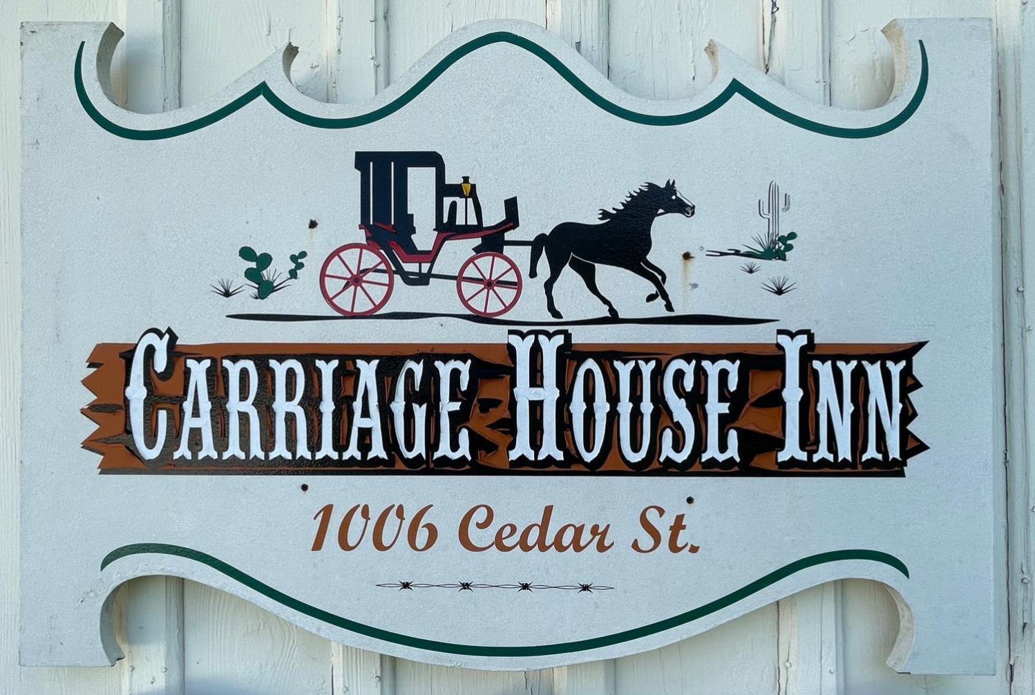 Carriage Inn Bandera Suite 2 photo 2