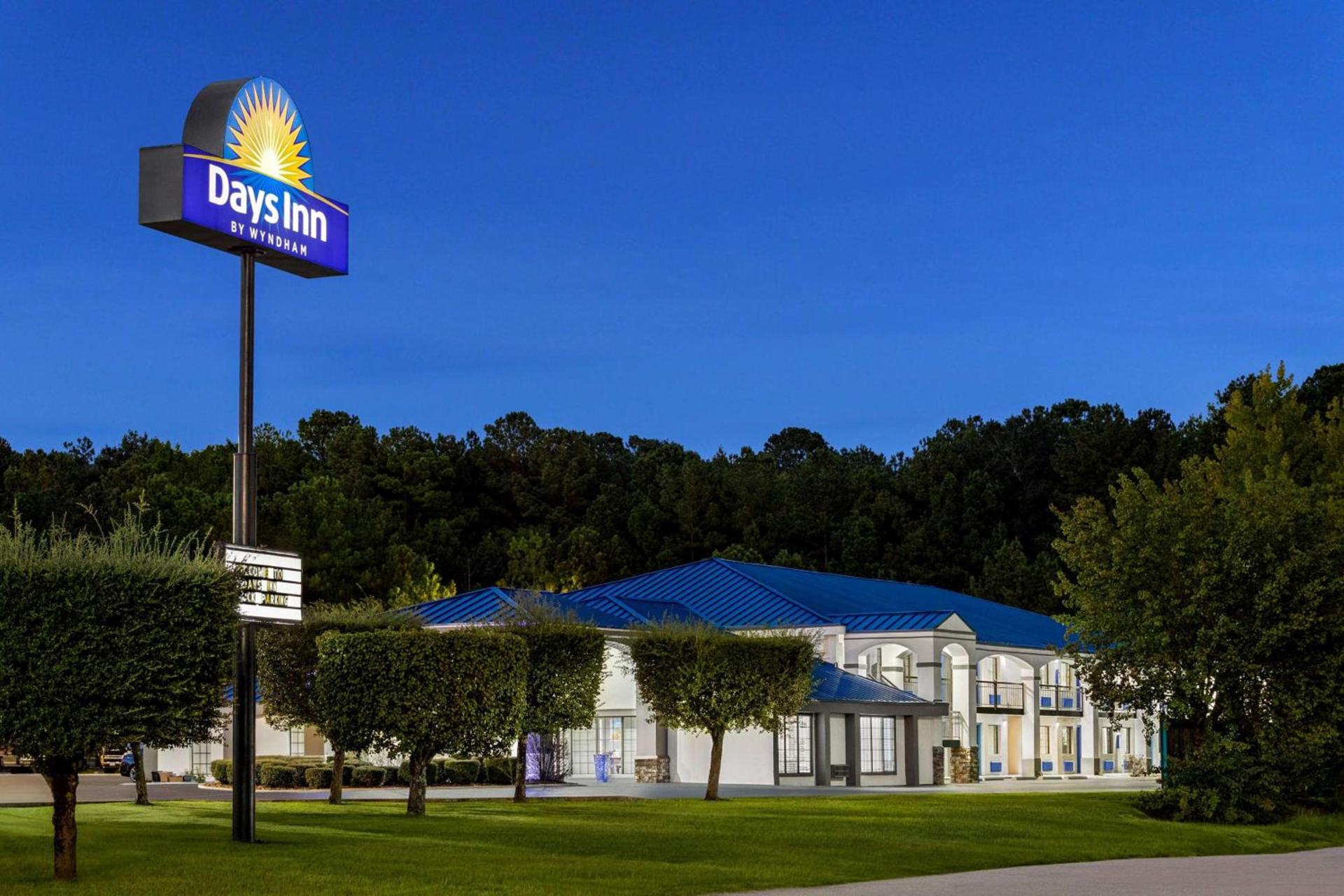 Days Inn by Wyndham Fulton photo 4