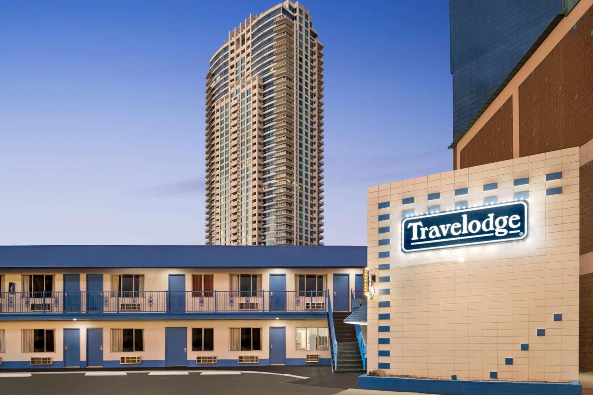 Travelodge by Wyndham Las Vegas photo 1