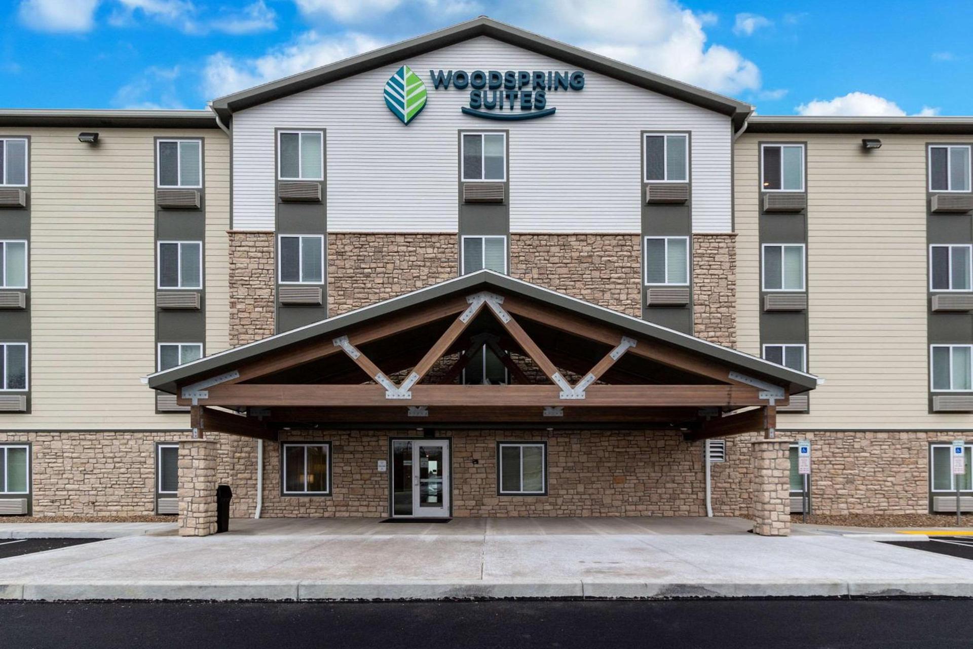 WoodSpring Suites Harrisburg Linglestown photo 1
