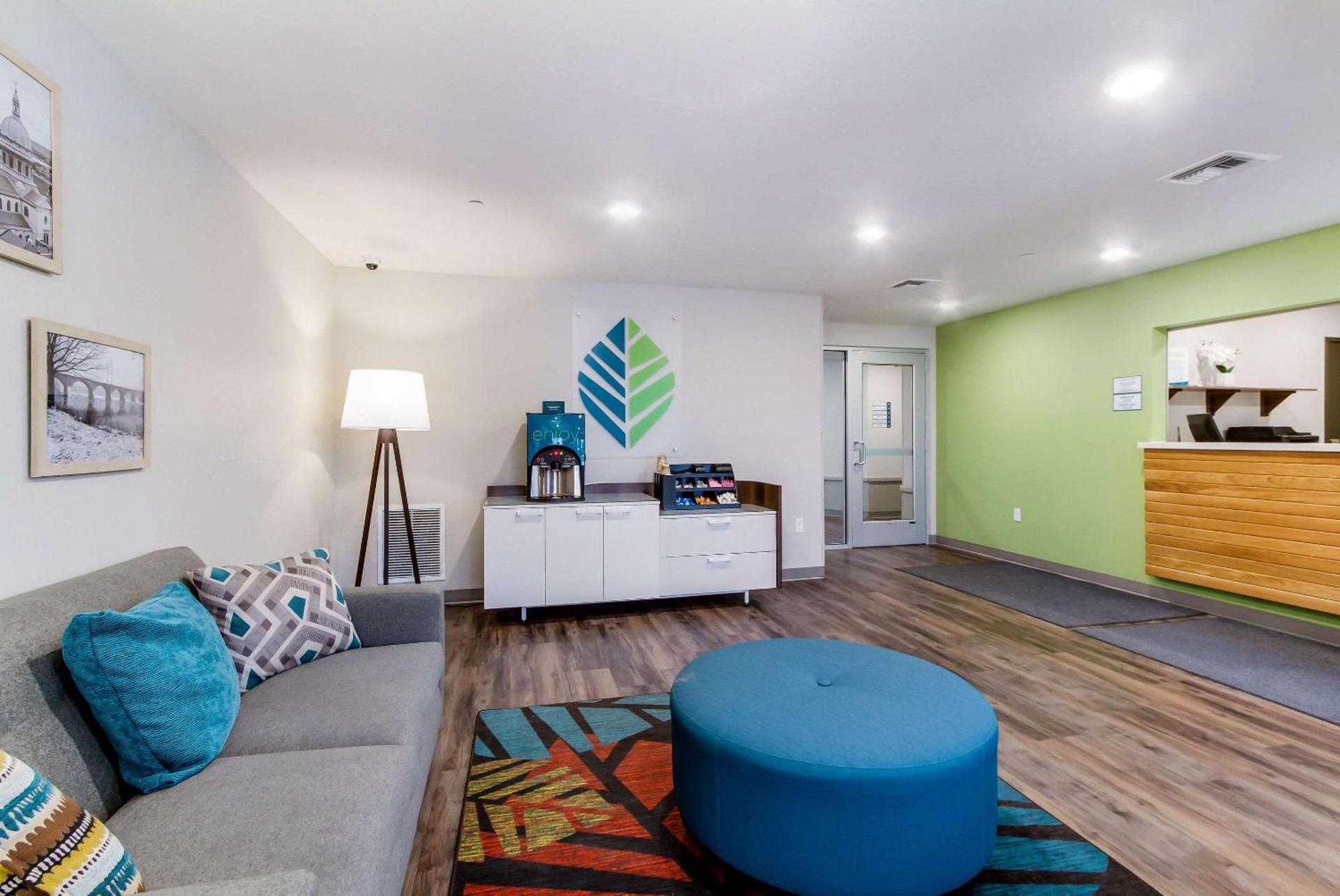 WoodSpring Suites Harrisburg Linglestown photo 8