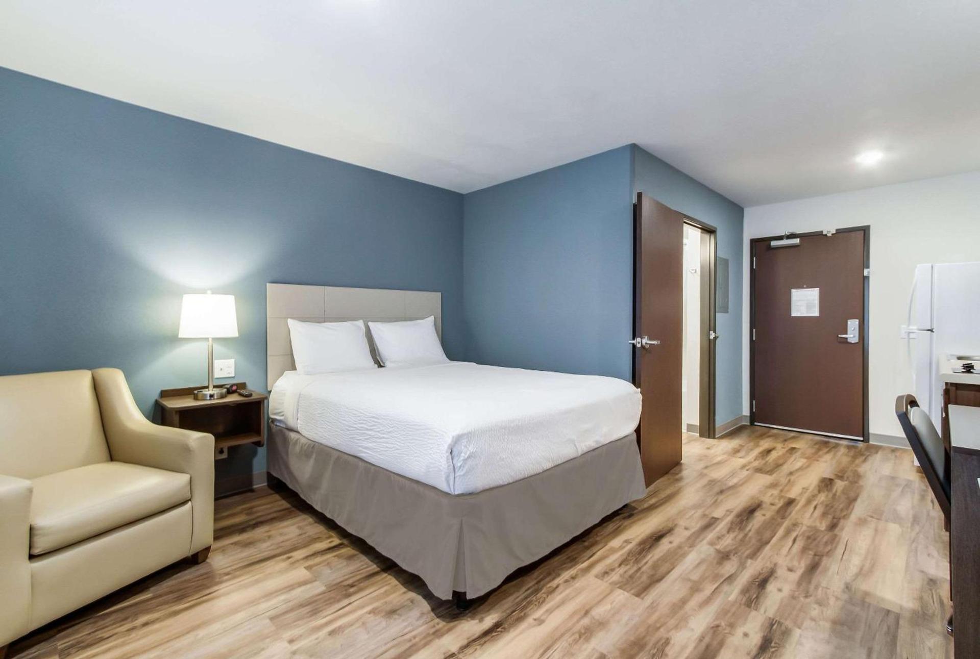 WoodSpring Suites Harrisburg Linglestown photo 10