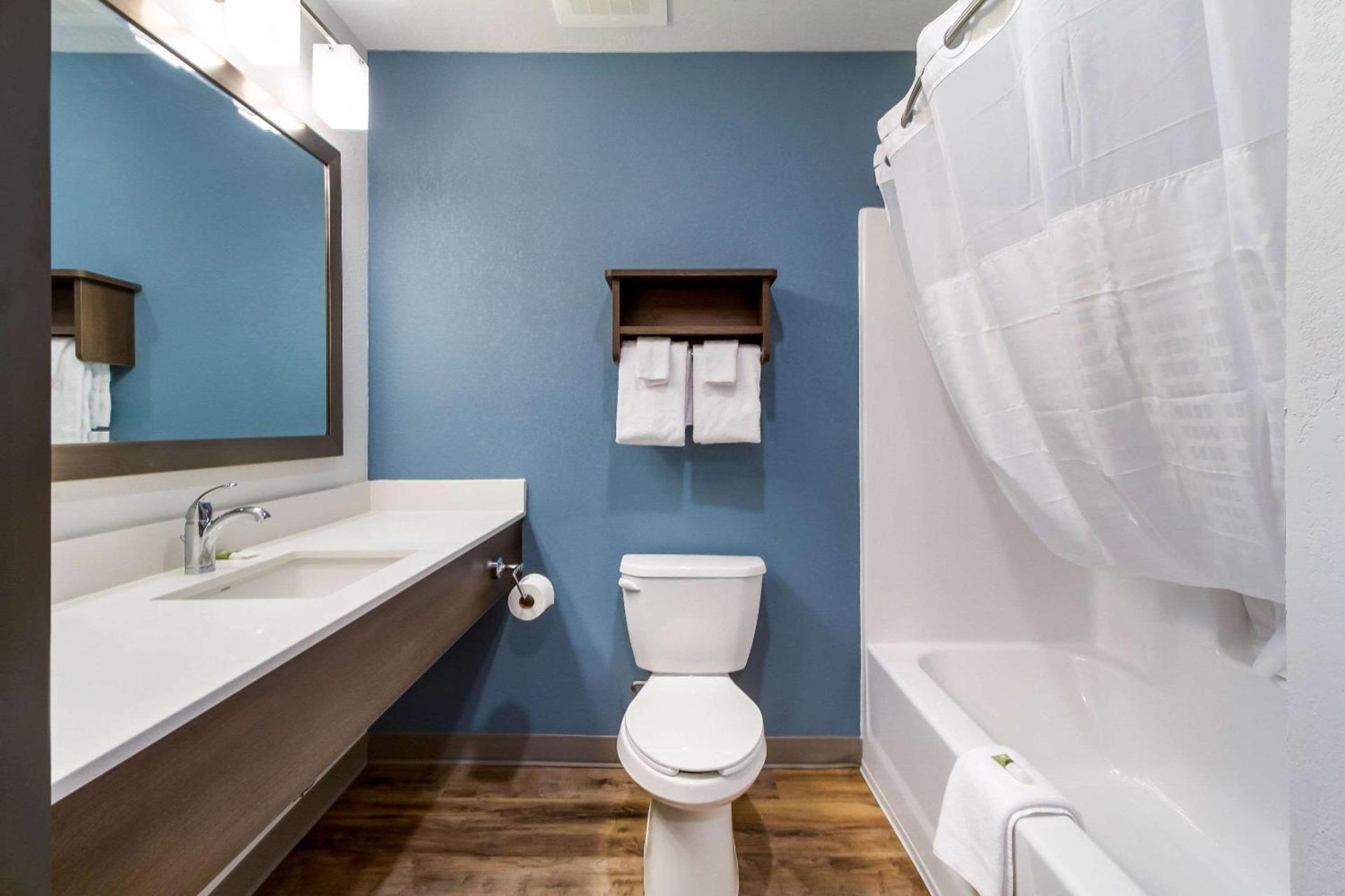 WoodSpring Suites Harrisburg Linglestown photo 22