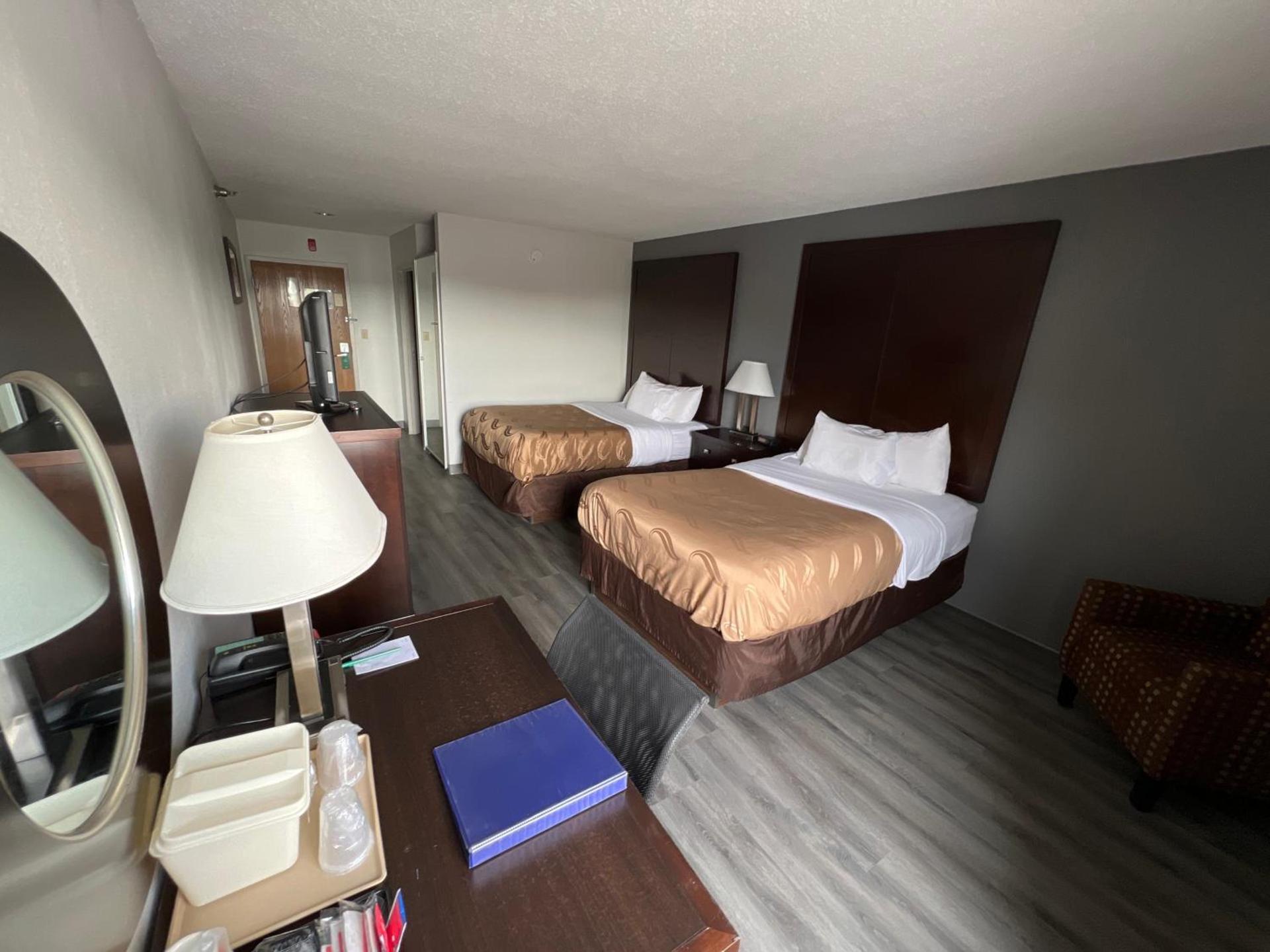 Quality Inn & Suites Portsmouth photo 18