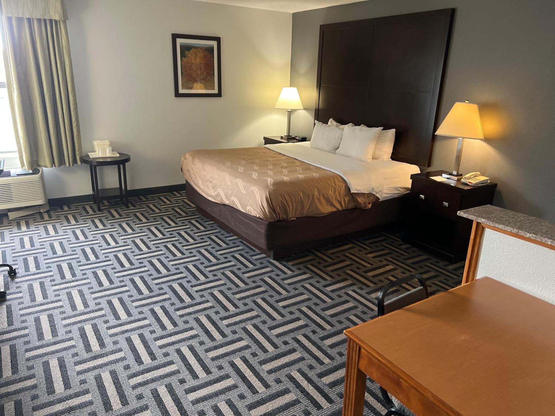 Quality Inn & Suites Portsmouth photo 35