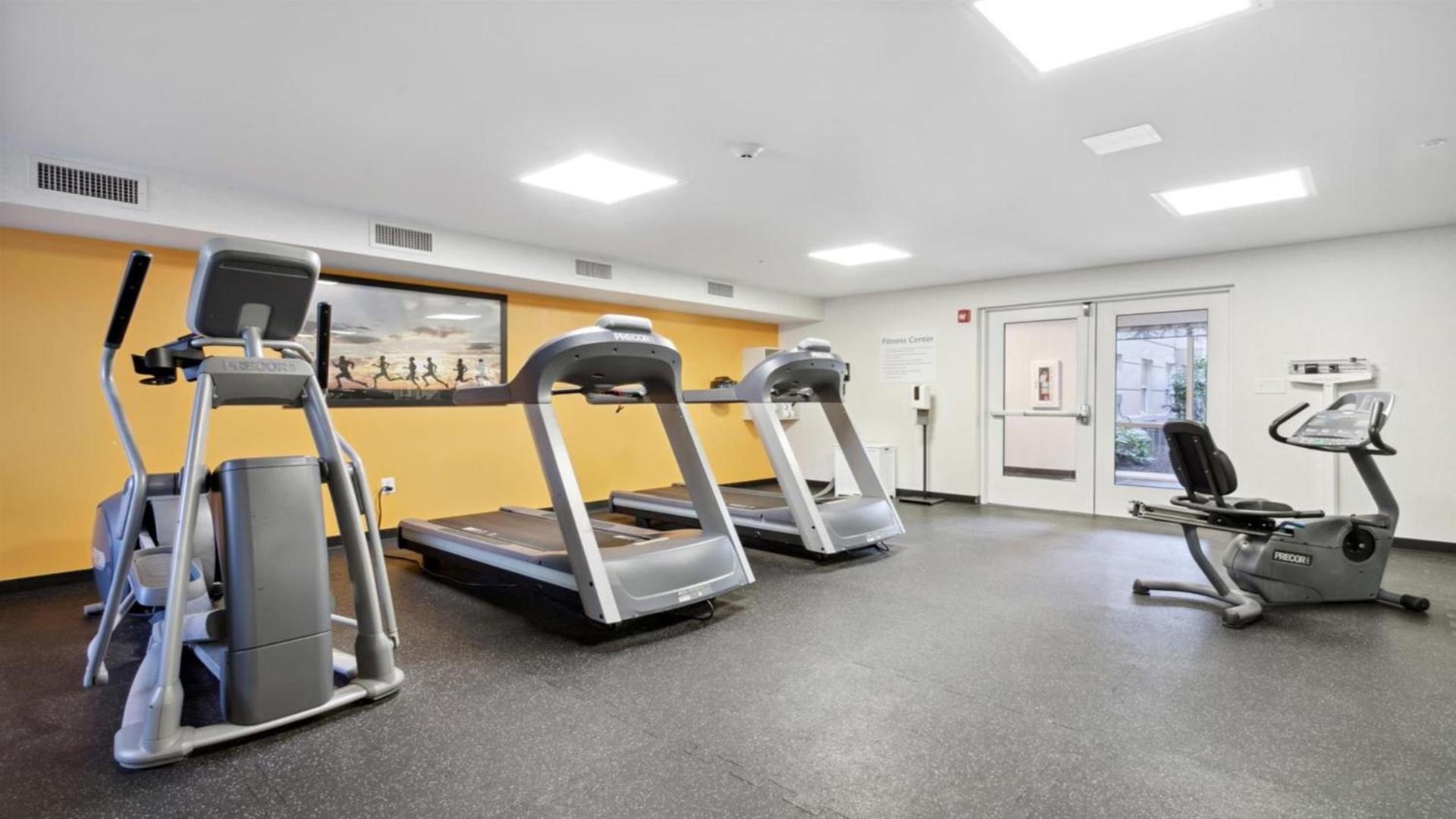 Holiday Inn Express Williamsburg North by IHG photo 18