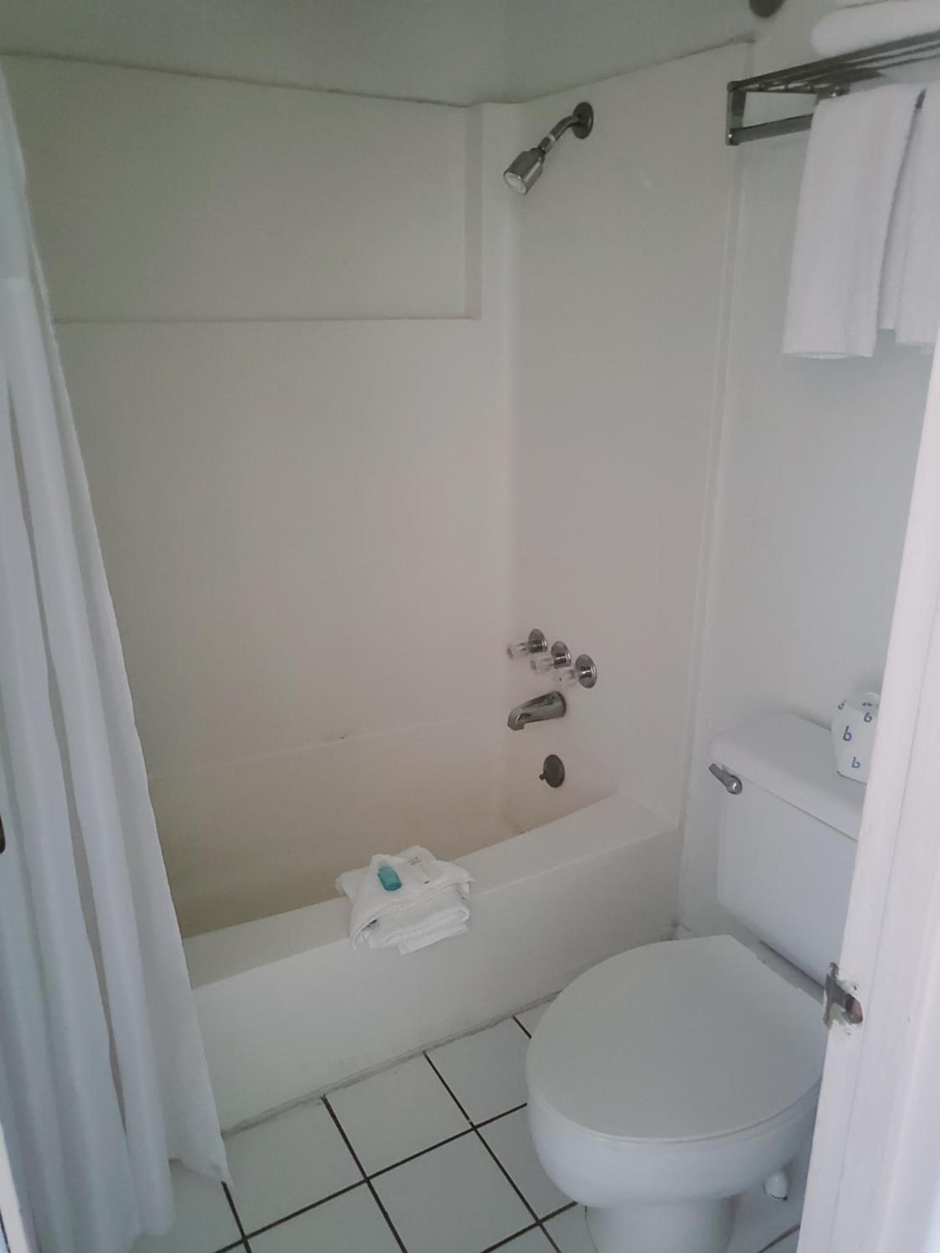 Suburban Studios Brazil photo 41