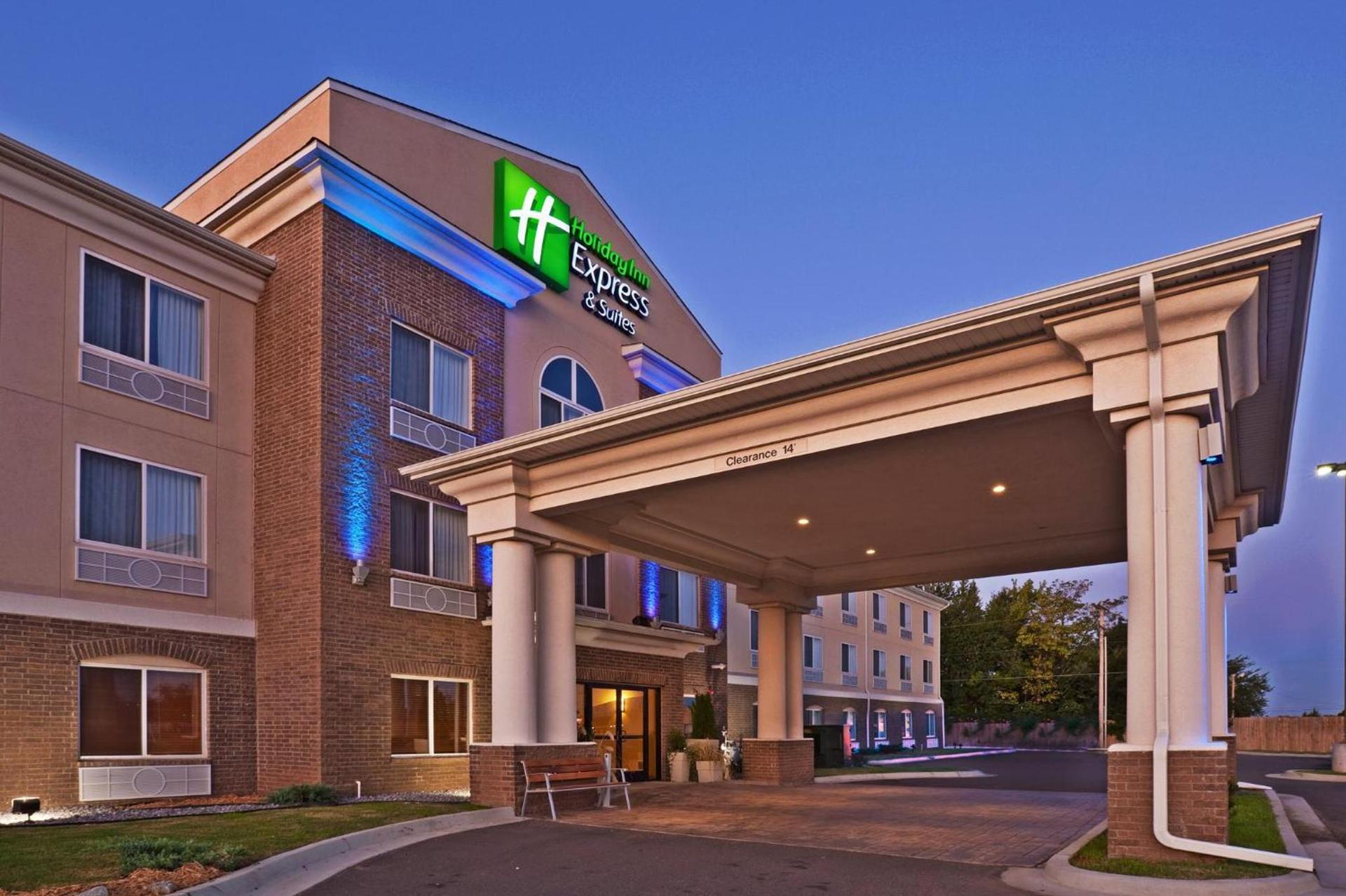 Quality Inn & Suites Bethany - Oklahoma City West photo 1