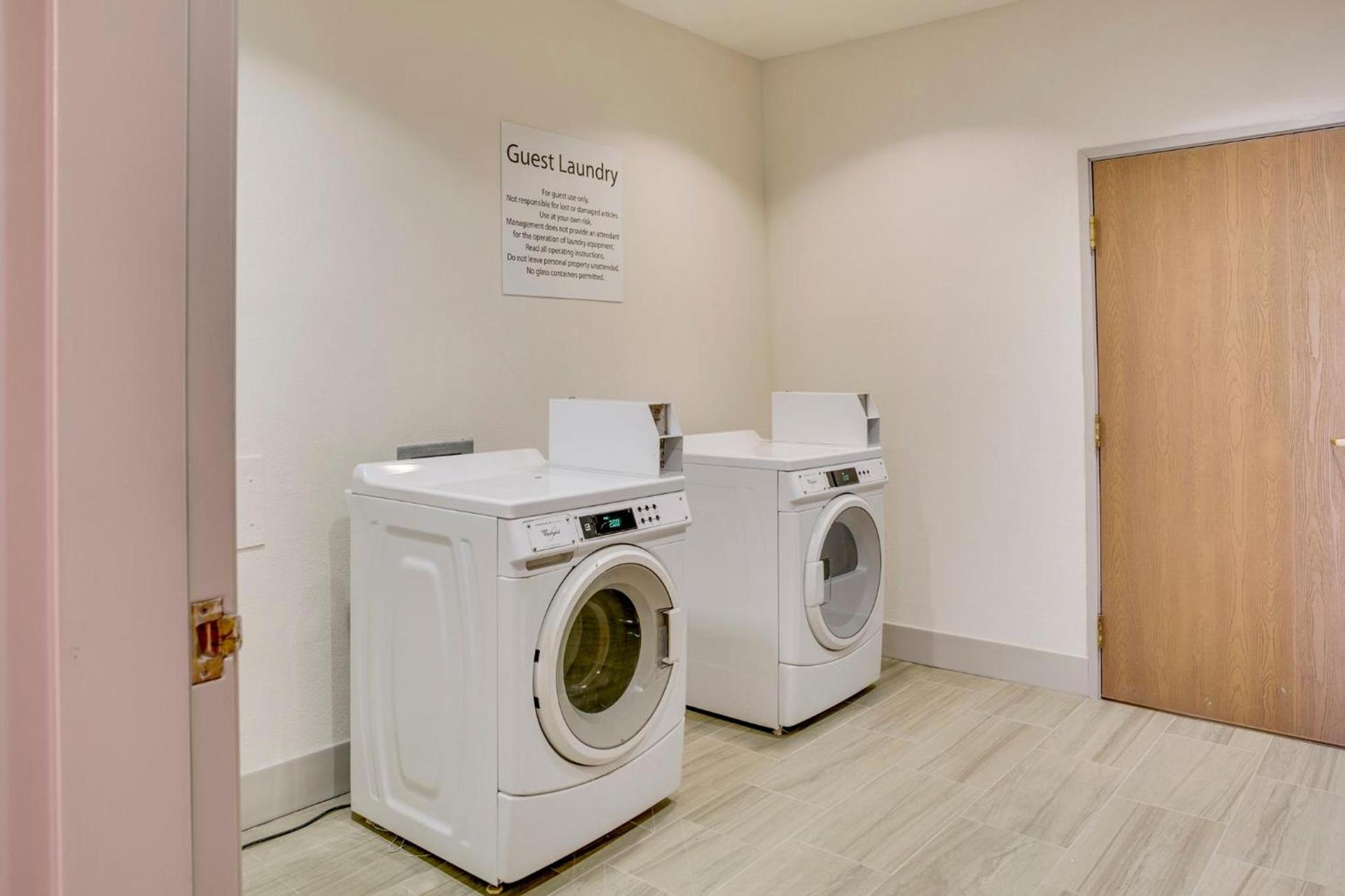 Quality Inn & Suites Bethany - Oklahoma City West photo 16