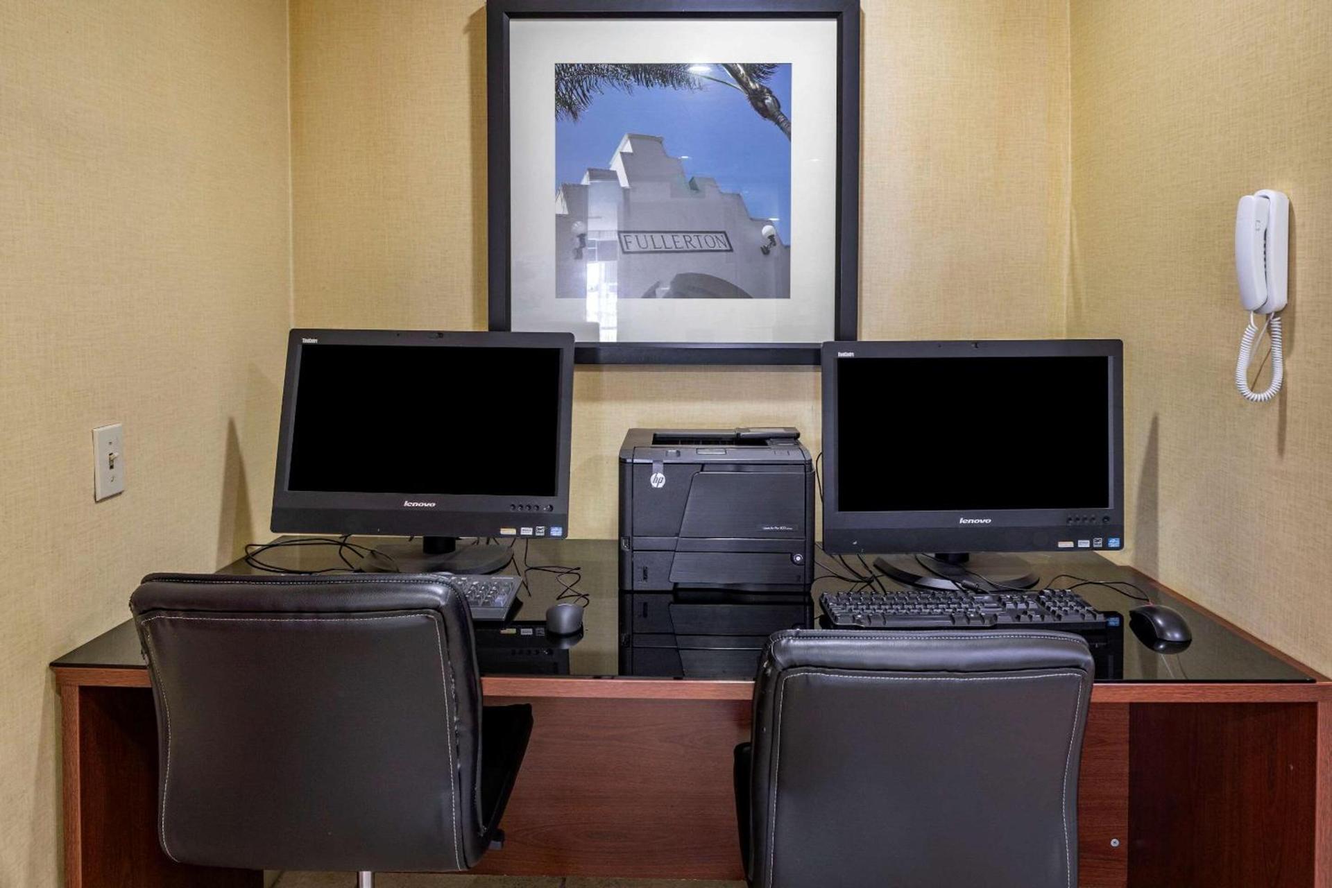 Quality Inn Placentia Anaheim Fullerton photo 12