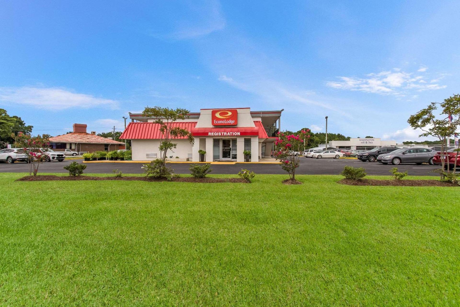 Econo Lodge Washington NC North photo 2