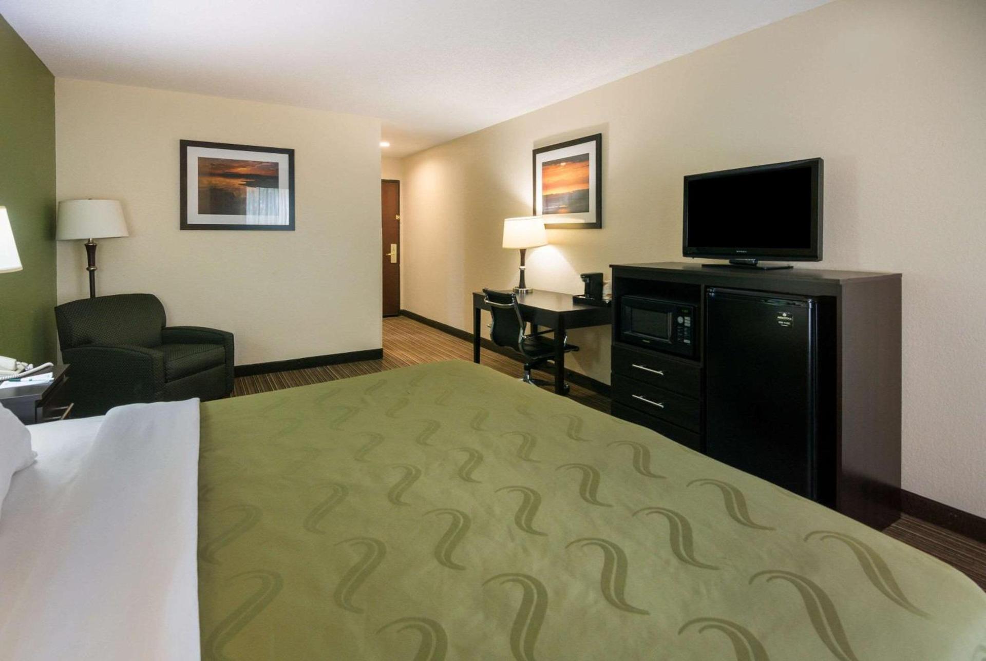 Quality Inn & Suites - Granbury photo 17
