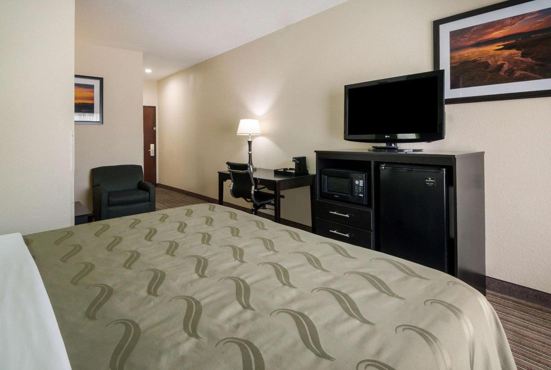 Quality Inn & Suites - Granbury photo 31