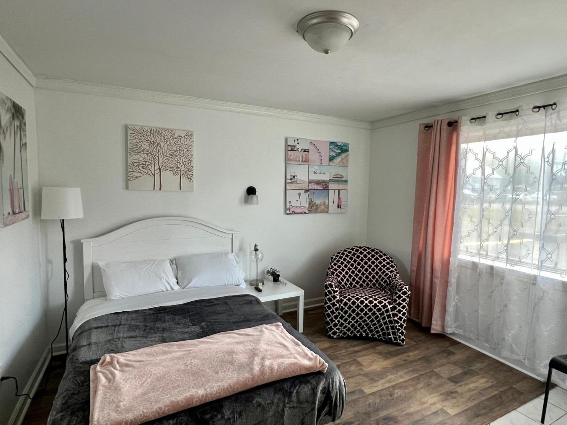 Cobmin Ridge Motel photo 24