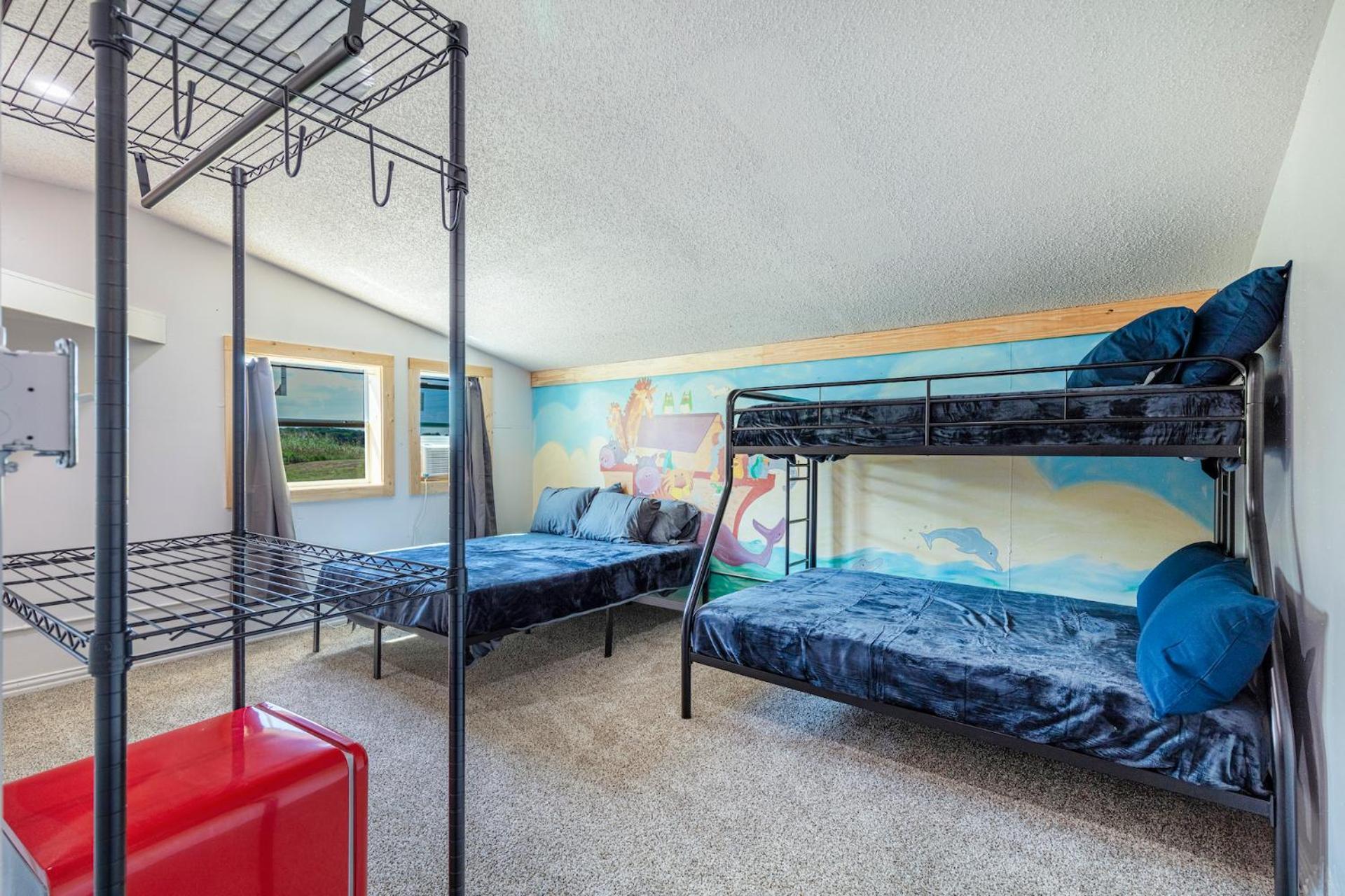 Old Texas Bunkhouse photo 8
