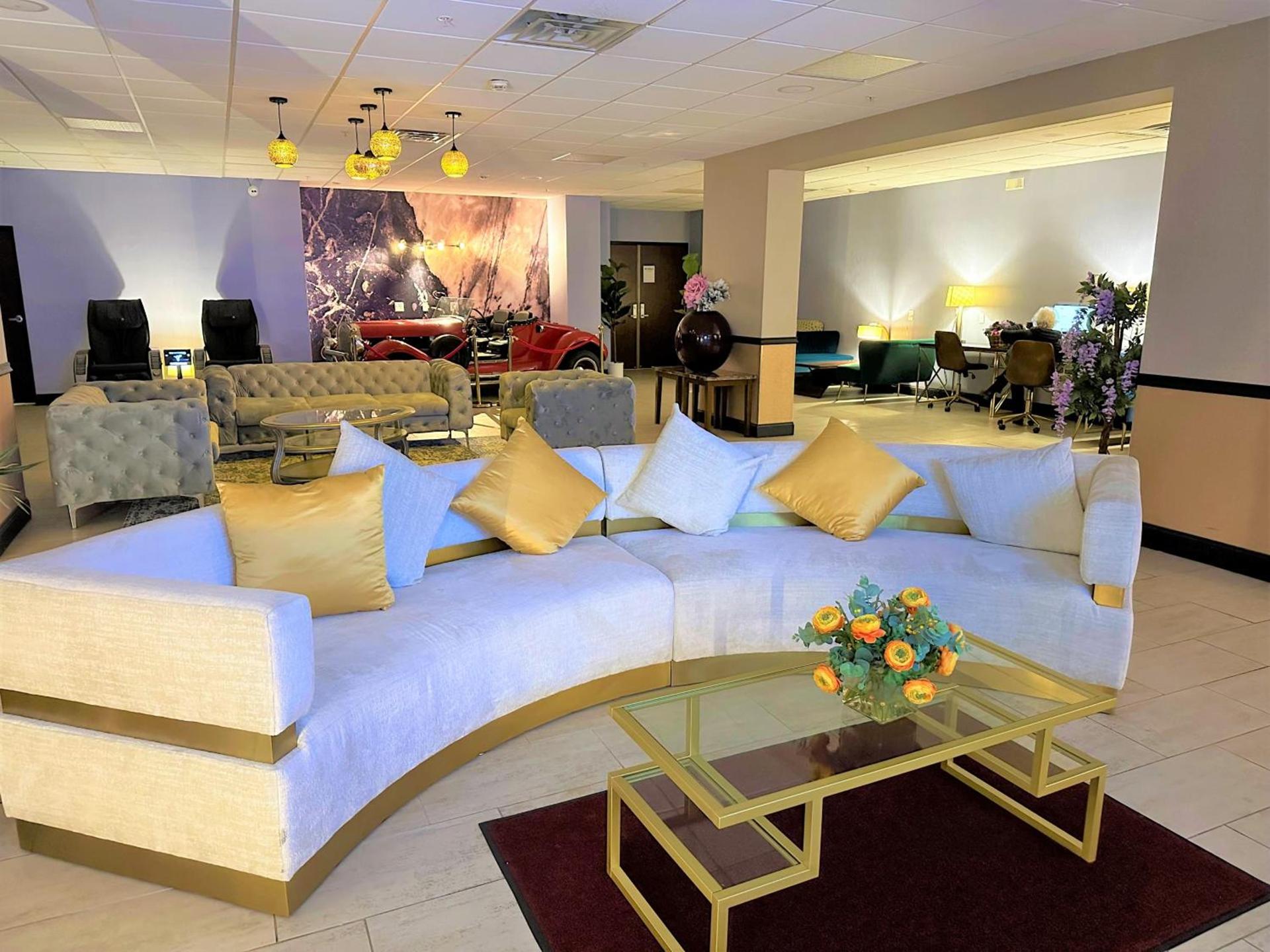 Albany Airport Inn photo 22