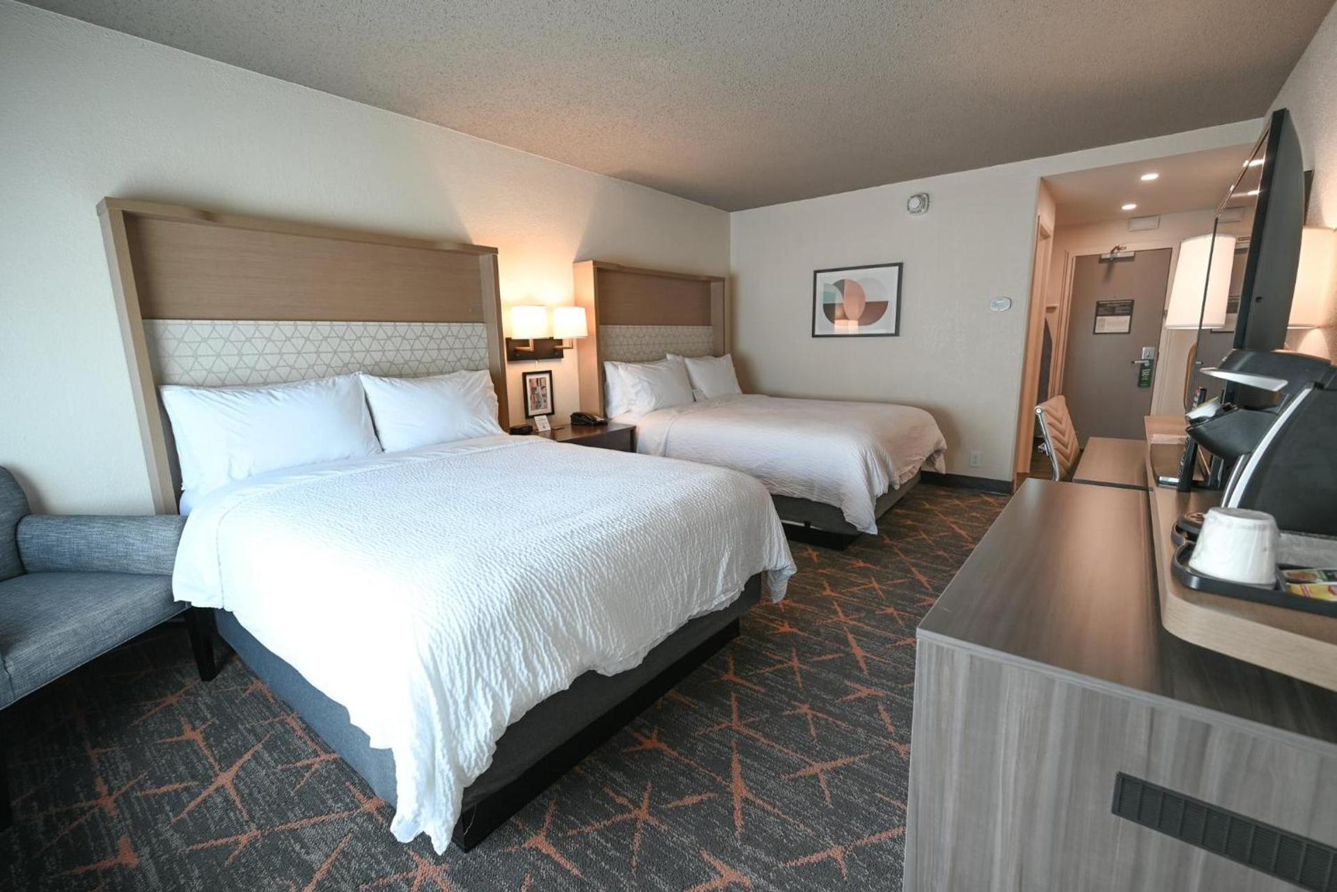 Holiday Inn Cleveland-Mayfield by IHG photo 31