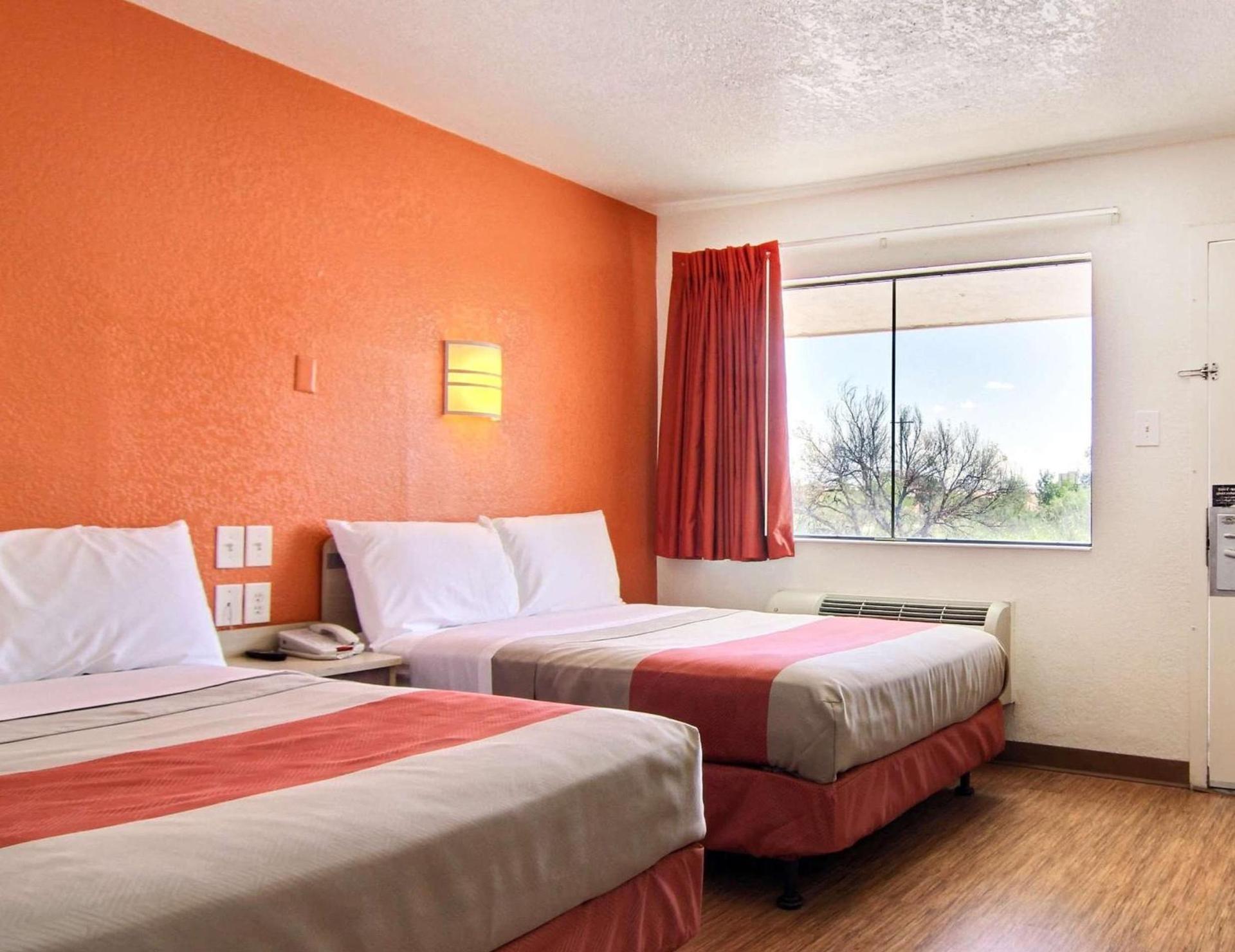 Motel 6-Abilene, TX photo 2