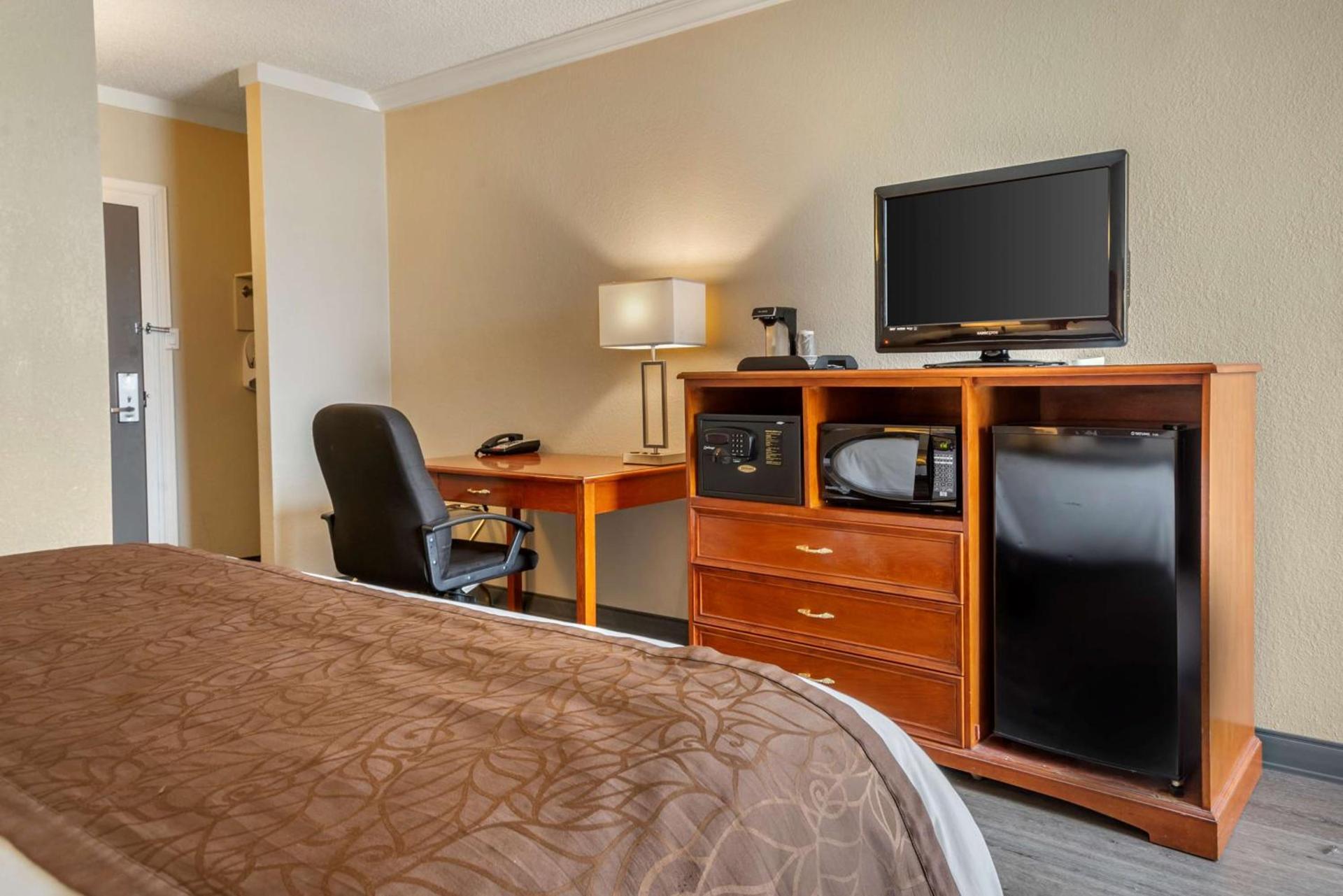 Fort Washington Inn photo 14