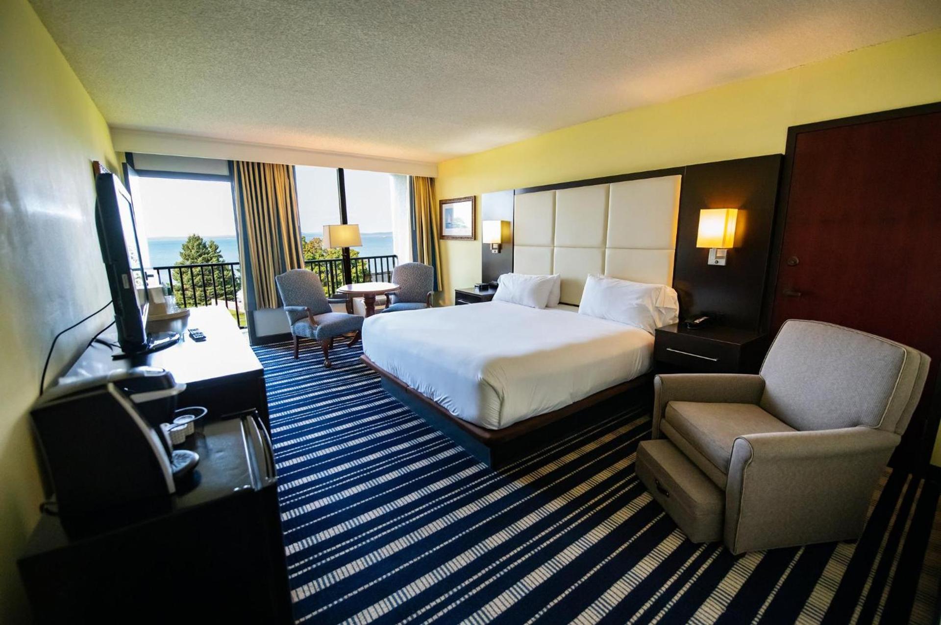 Holiday Inn Bar Harbor Regency Hotel by IHG photo 74
