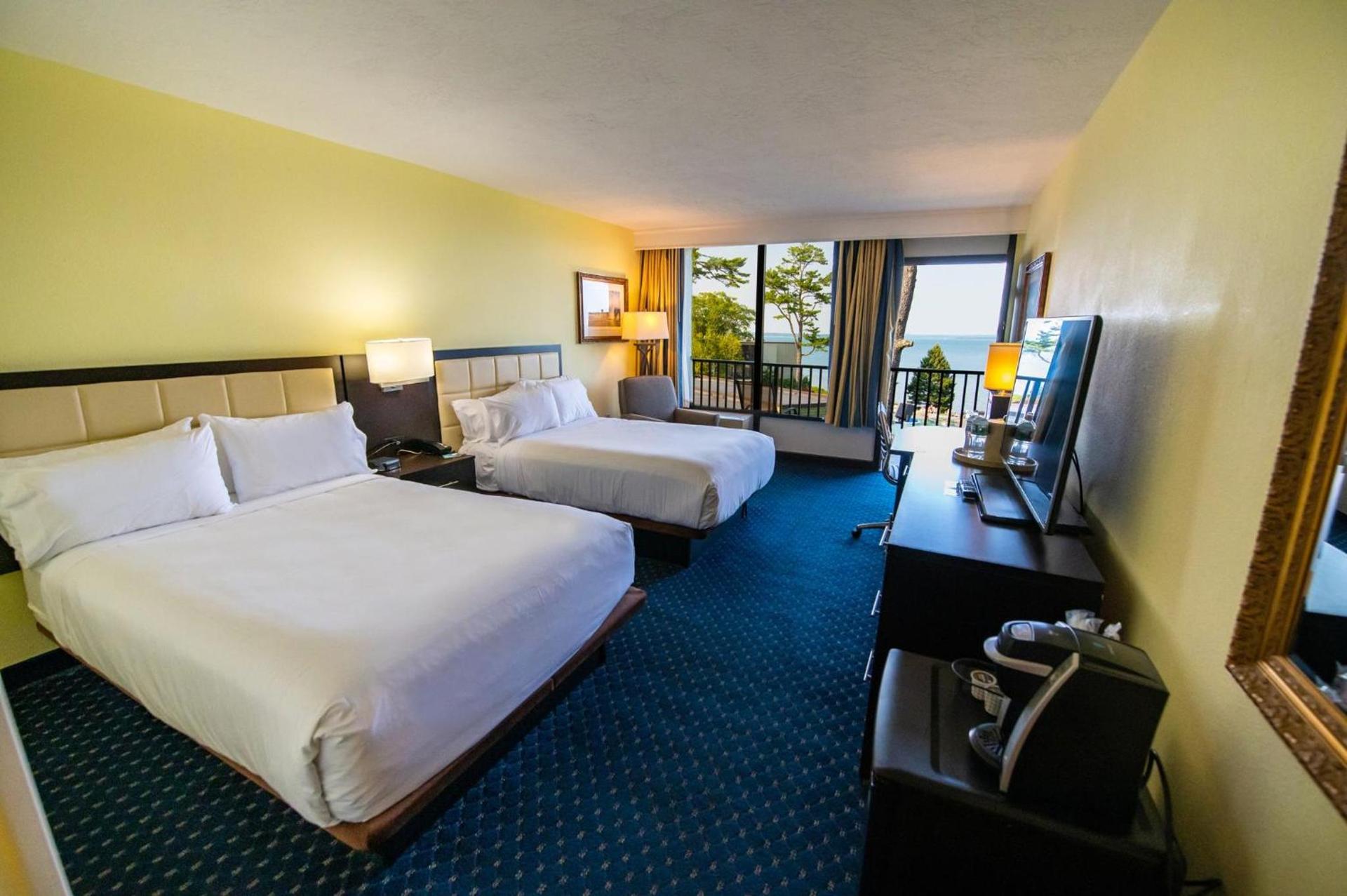 Holiday Inn Bar Harbor Regency Hotel by IHG photo 80