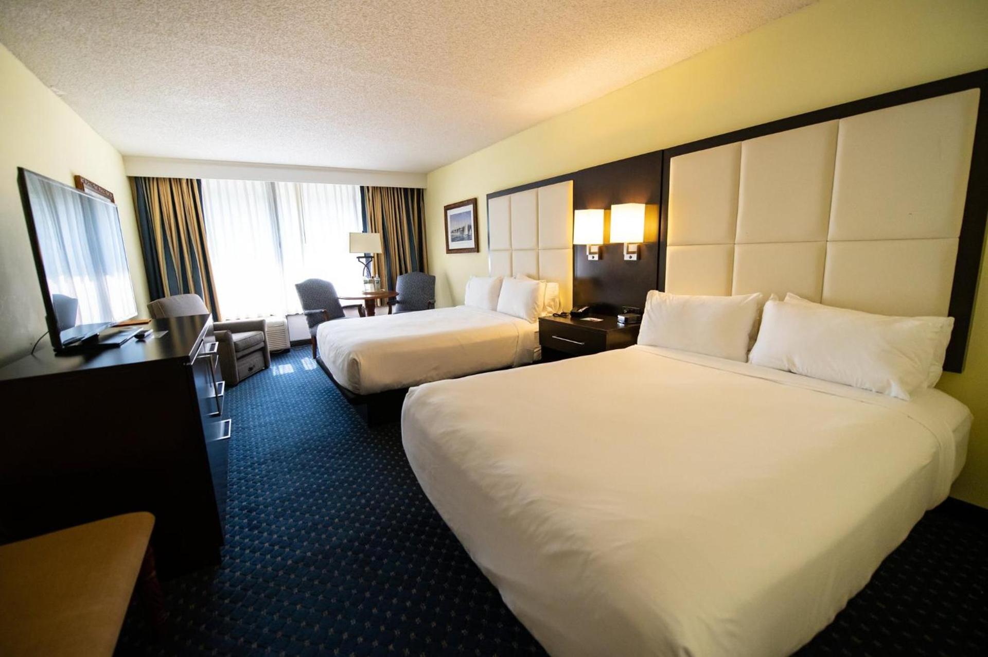 Holiday Inn Bar Harbor Regency Hotel by IHG photo 72