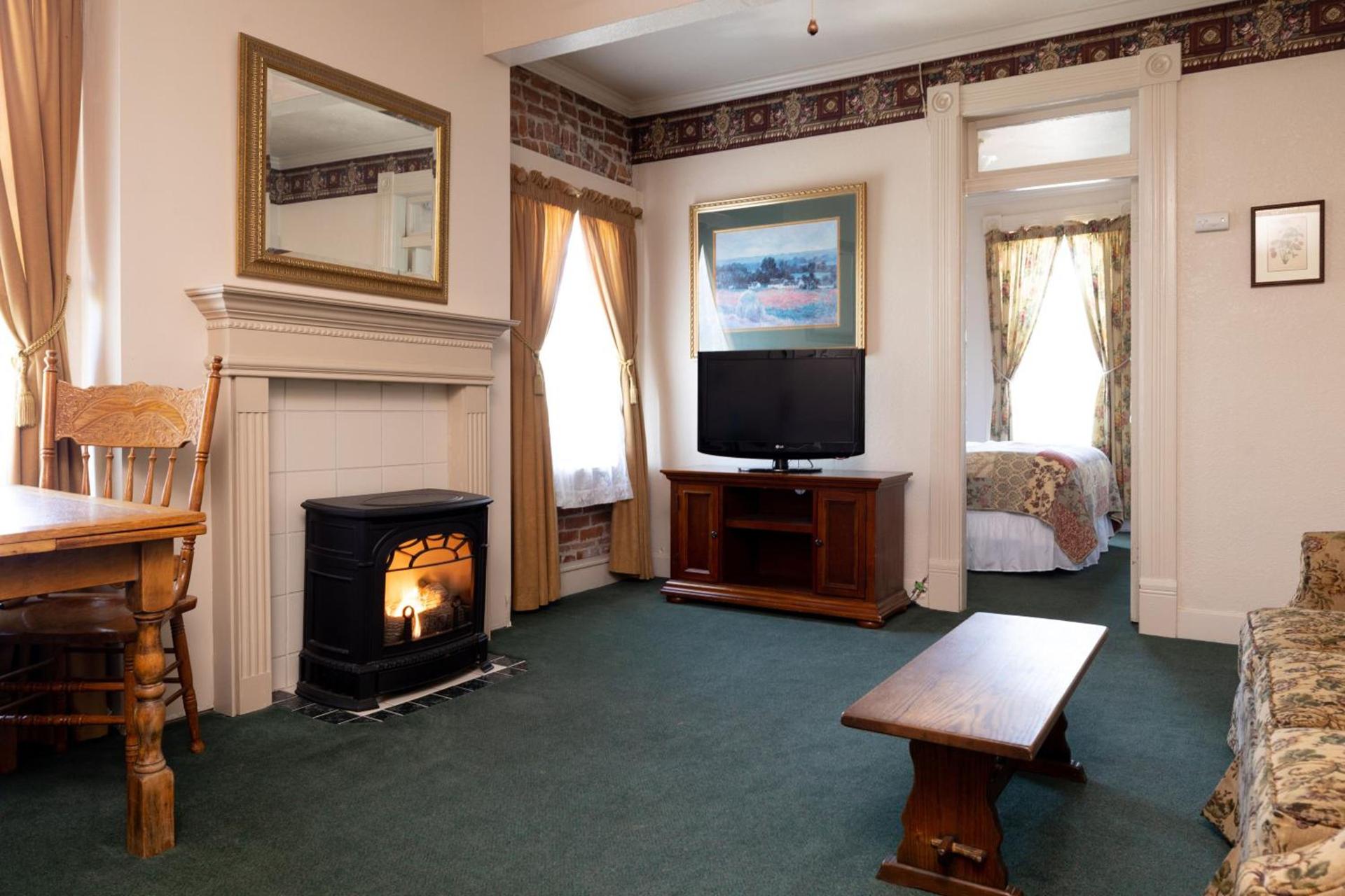 The Bishop Hotel photo 24