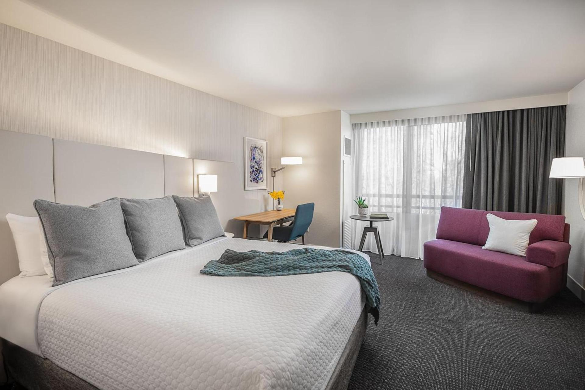 Crowne Plaza Atlanta Perimeter at Ravinia by IHG photo 9