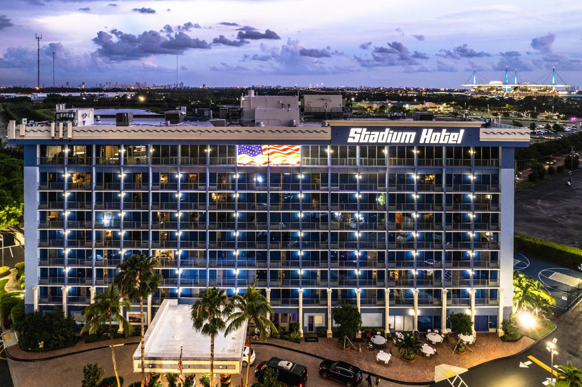Stadium Hotel photo 5