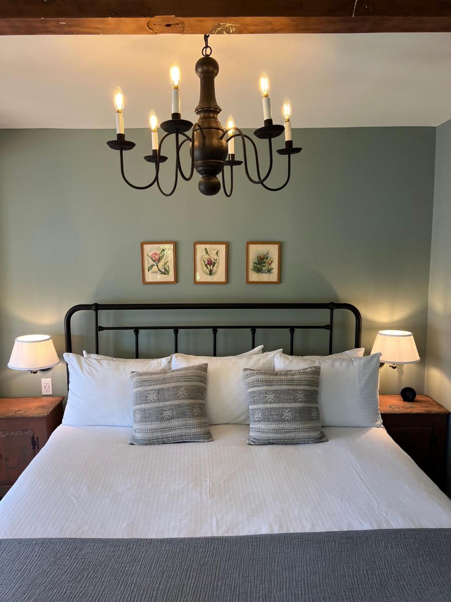 Jenner Inn photo 49