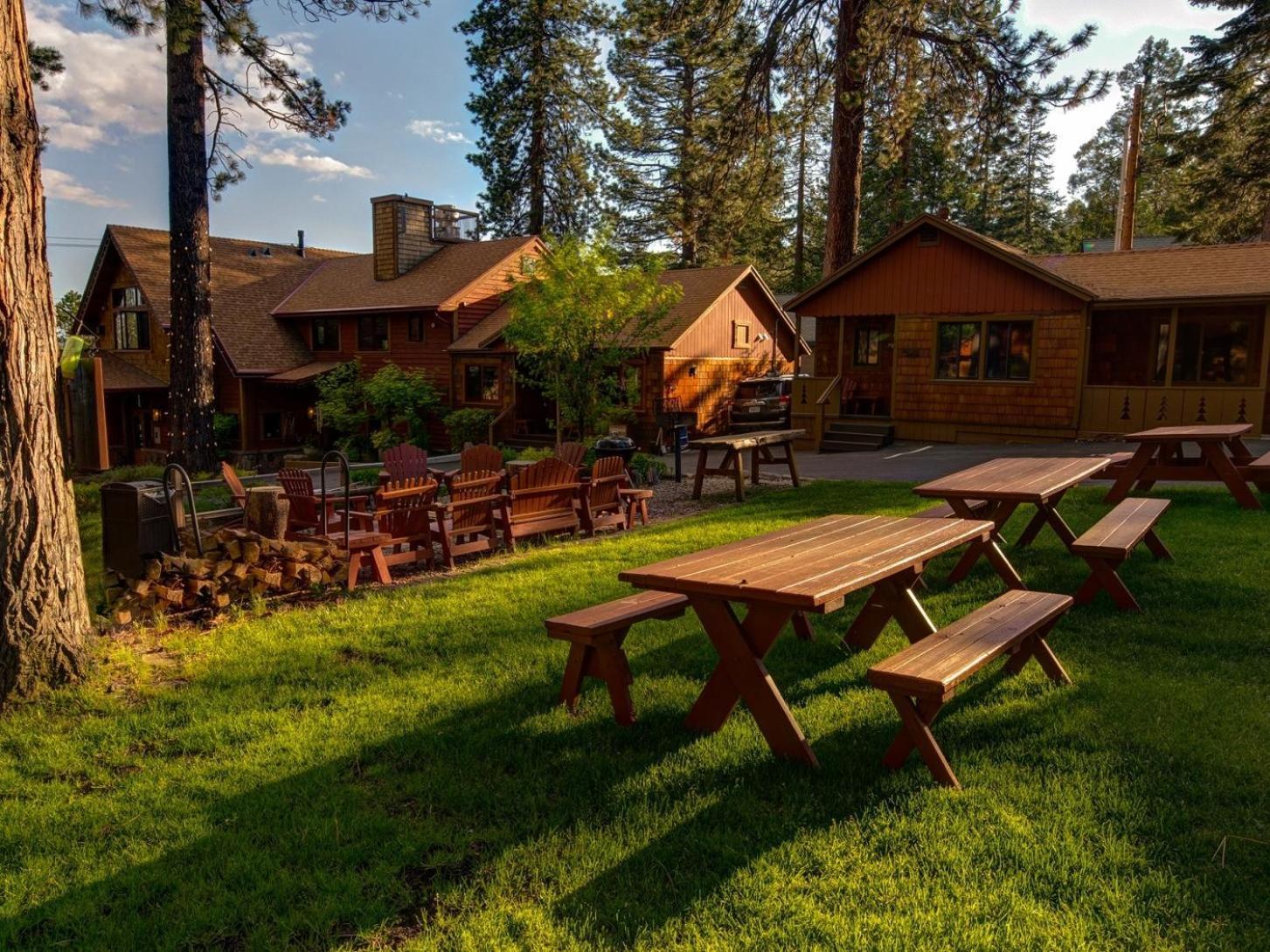 Cedar Glen Lodge photo 6