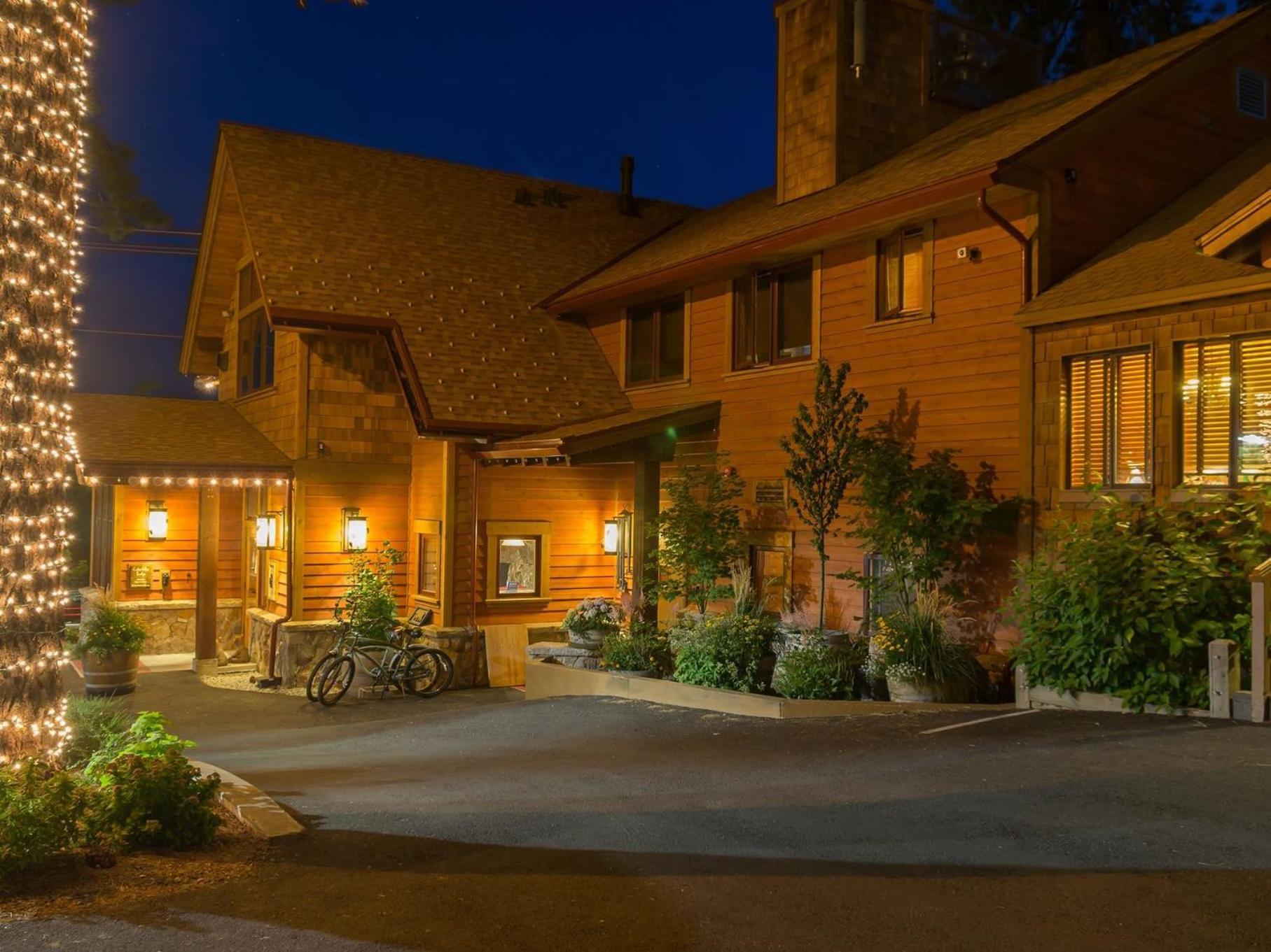 Cedar Glen Lodge photo 11