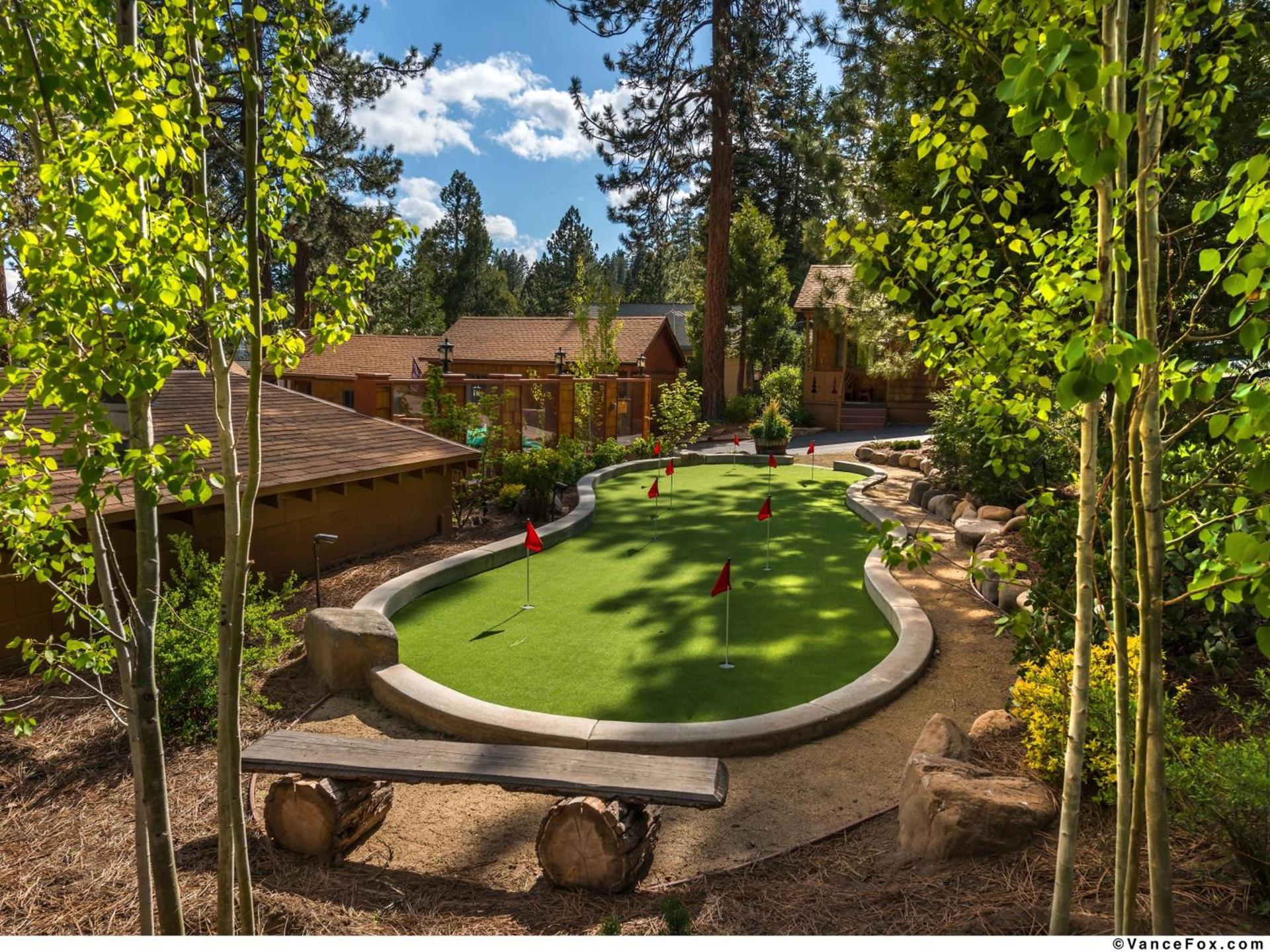 Cedar Glen Lodge photo 14