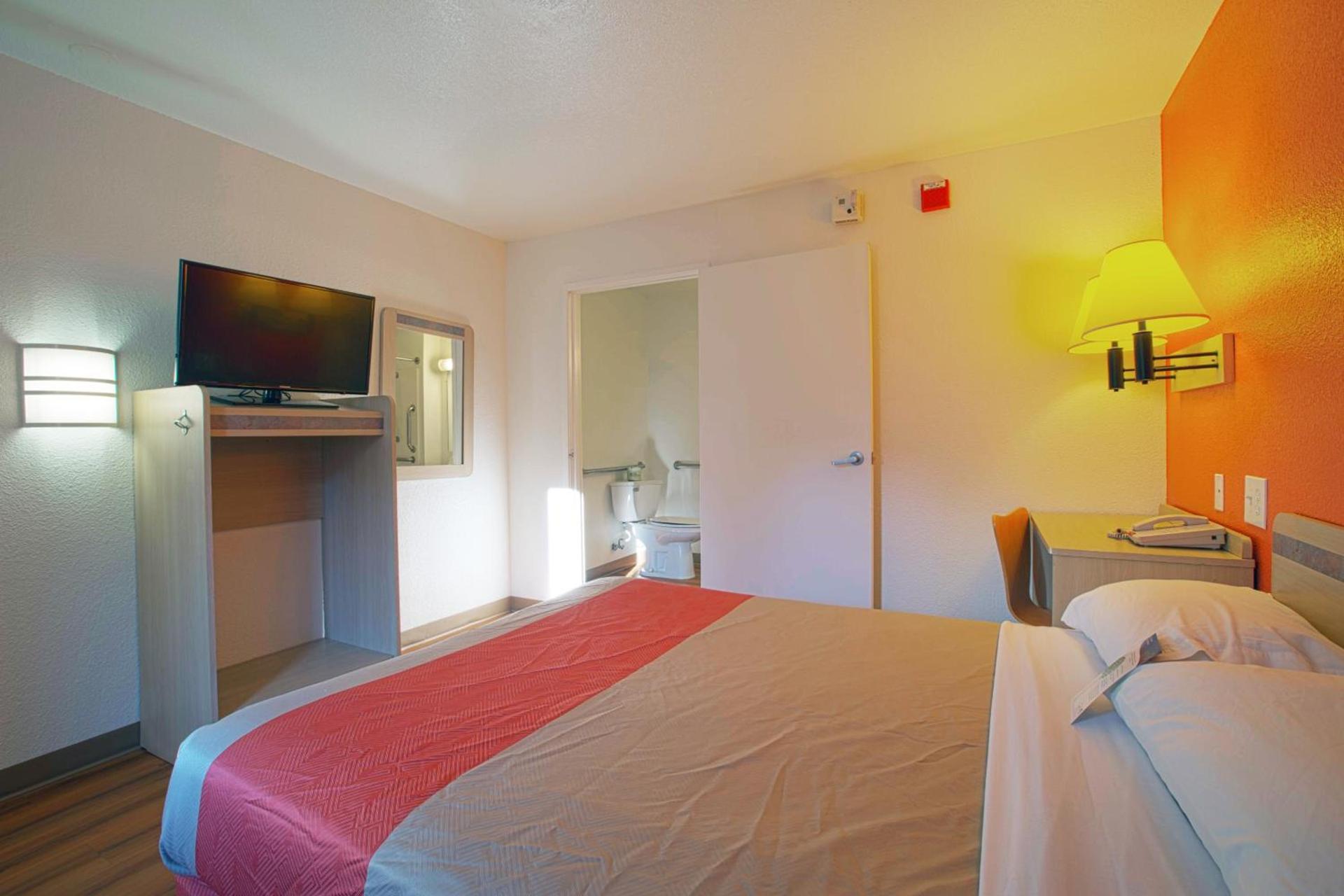 North Charleston Lodge photo 30
