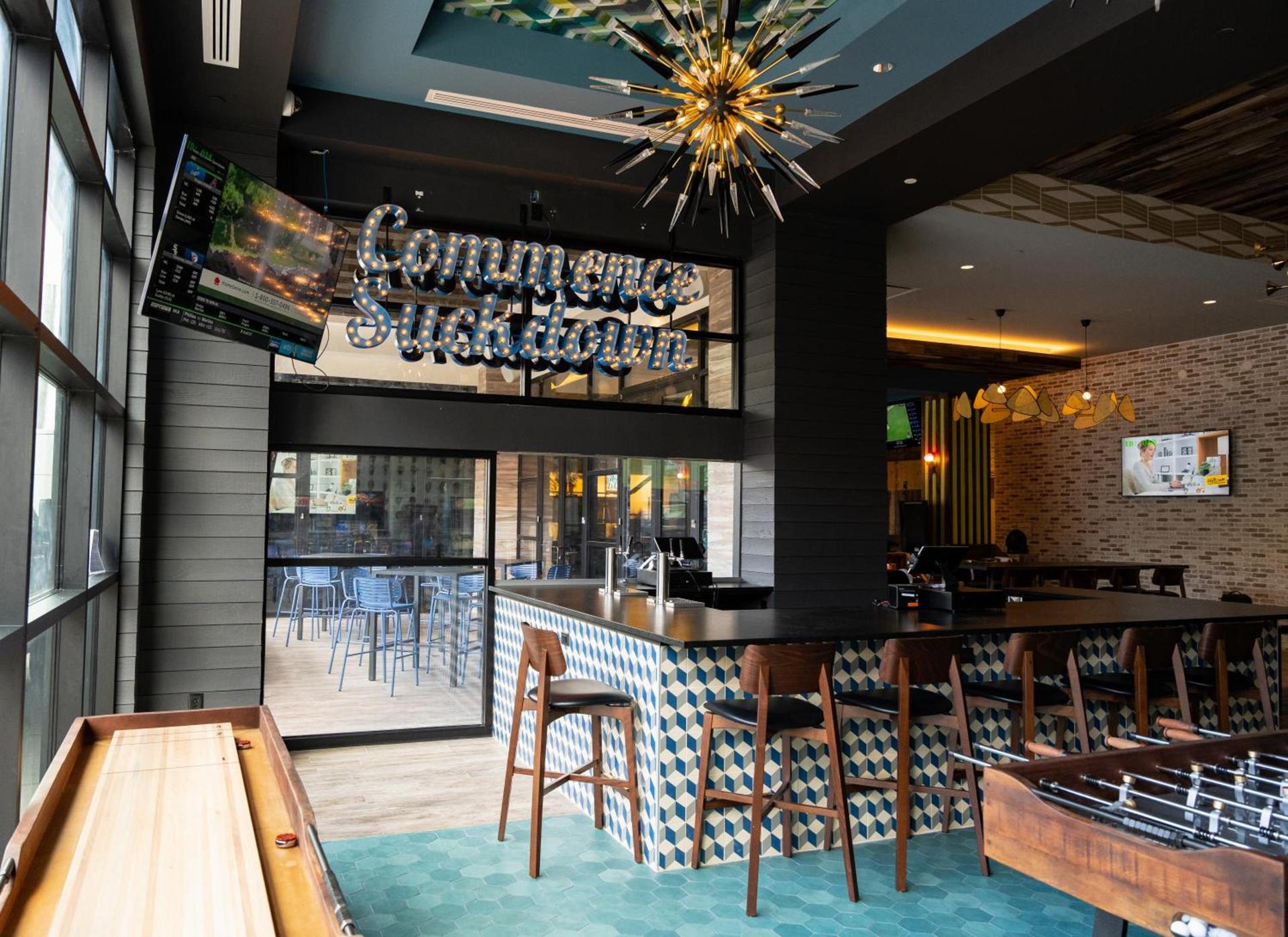 Holiday Inn & Suites Nashville Downtown - Broadway by IHG photo 9