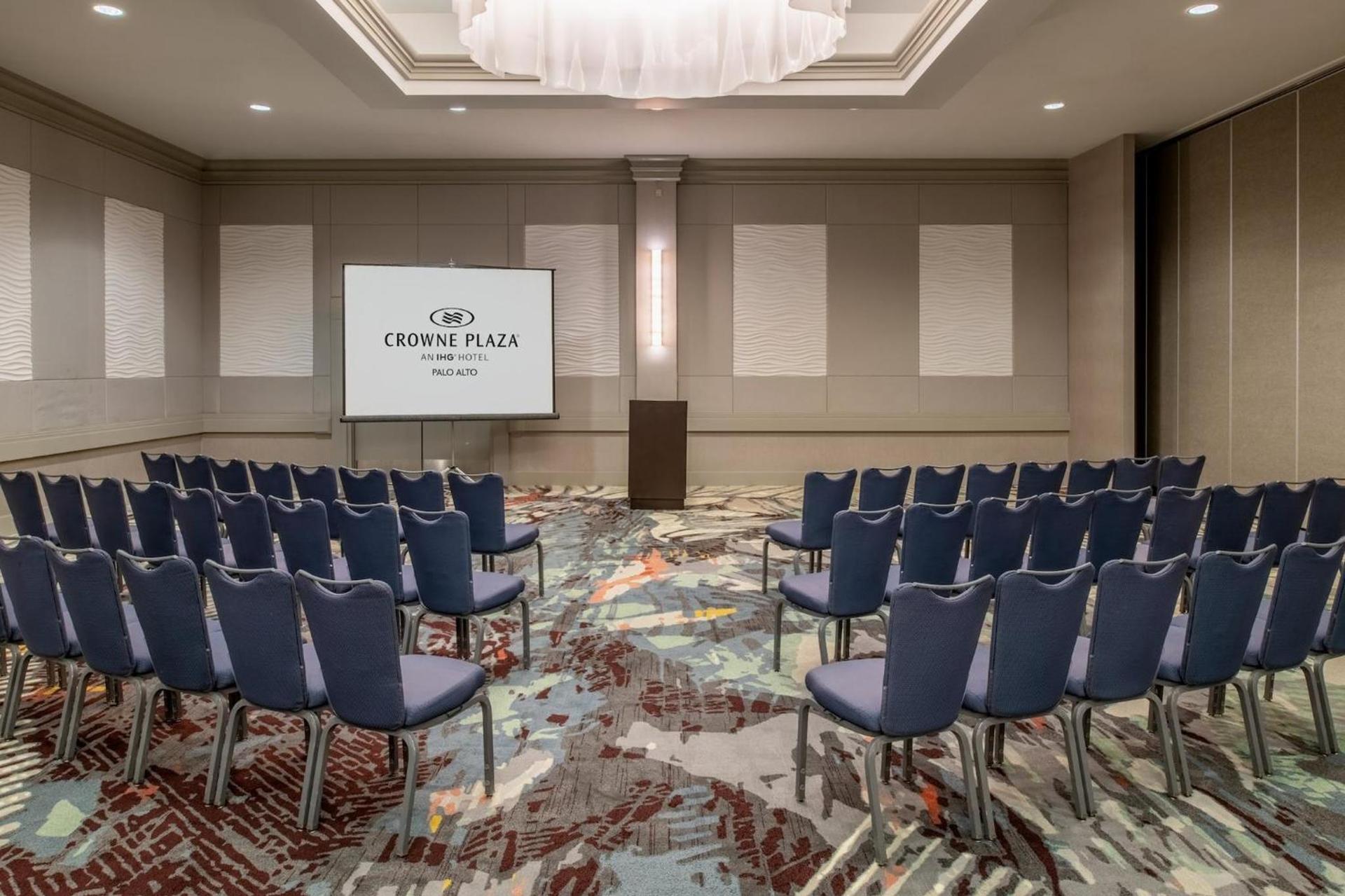 Crowne Plaza Cabana Hotel by IHG photo 60