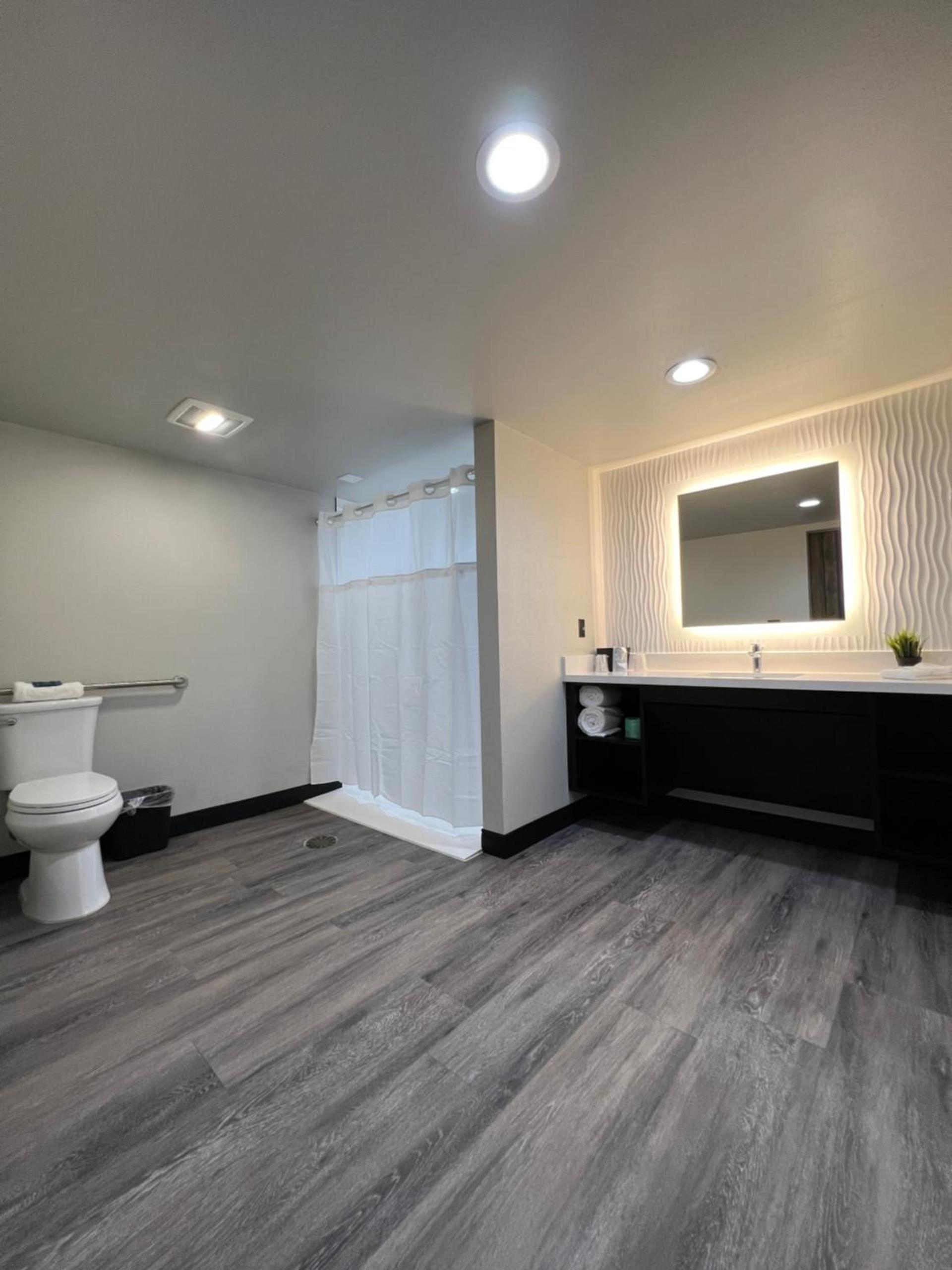 Imperial Suites, Adults Only photo 54