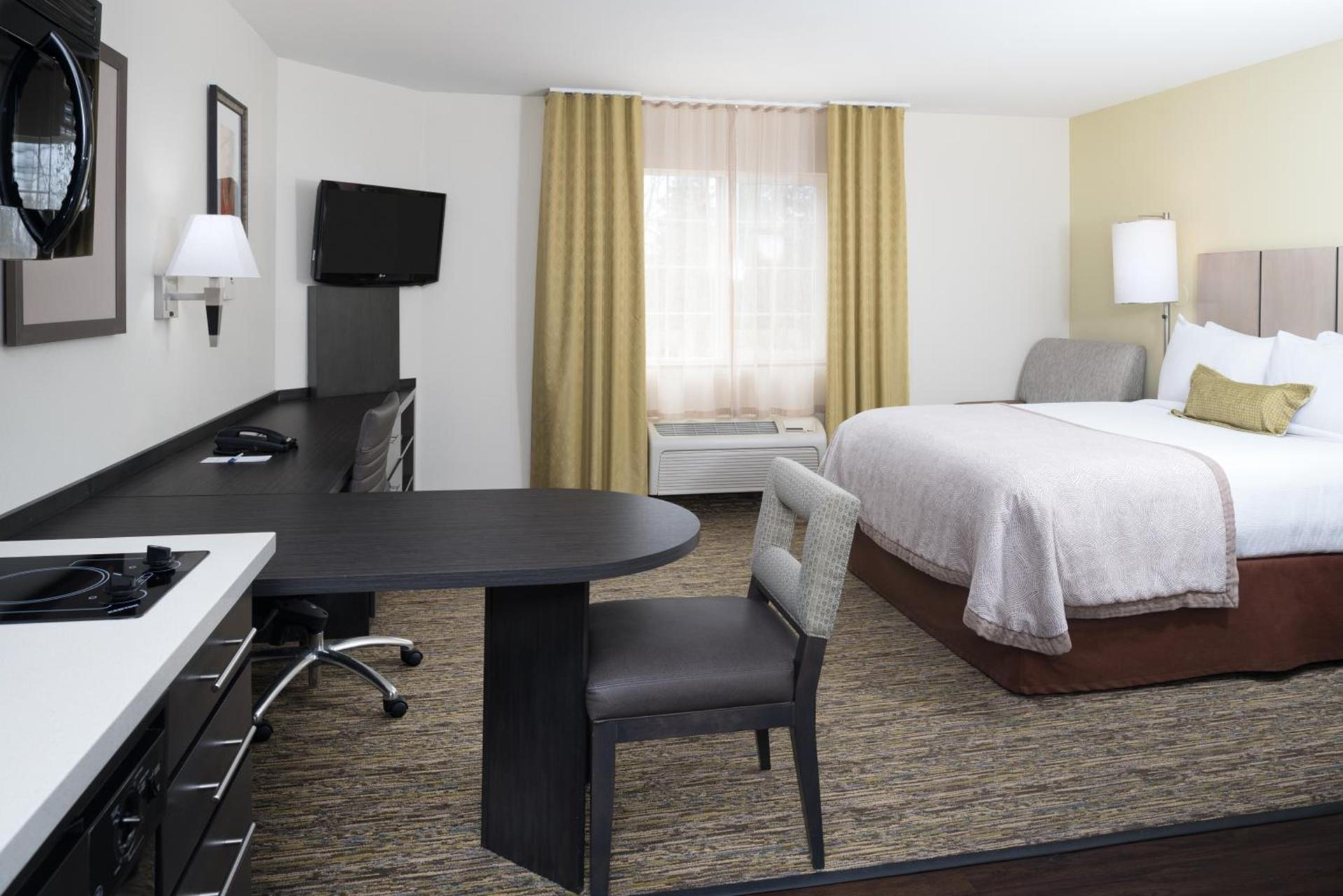 Candlewood Suites Olympia - Lacey by IHG photo 2