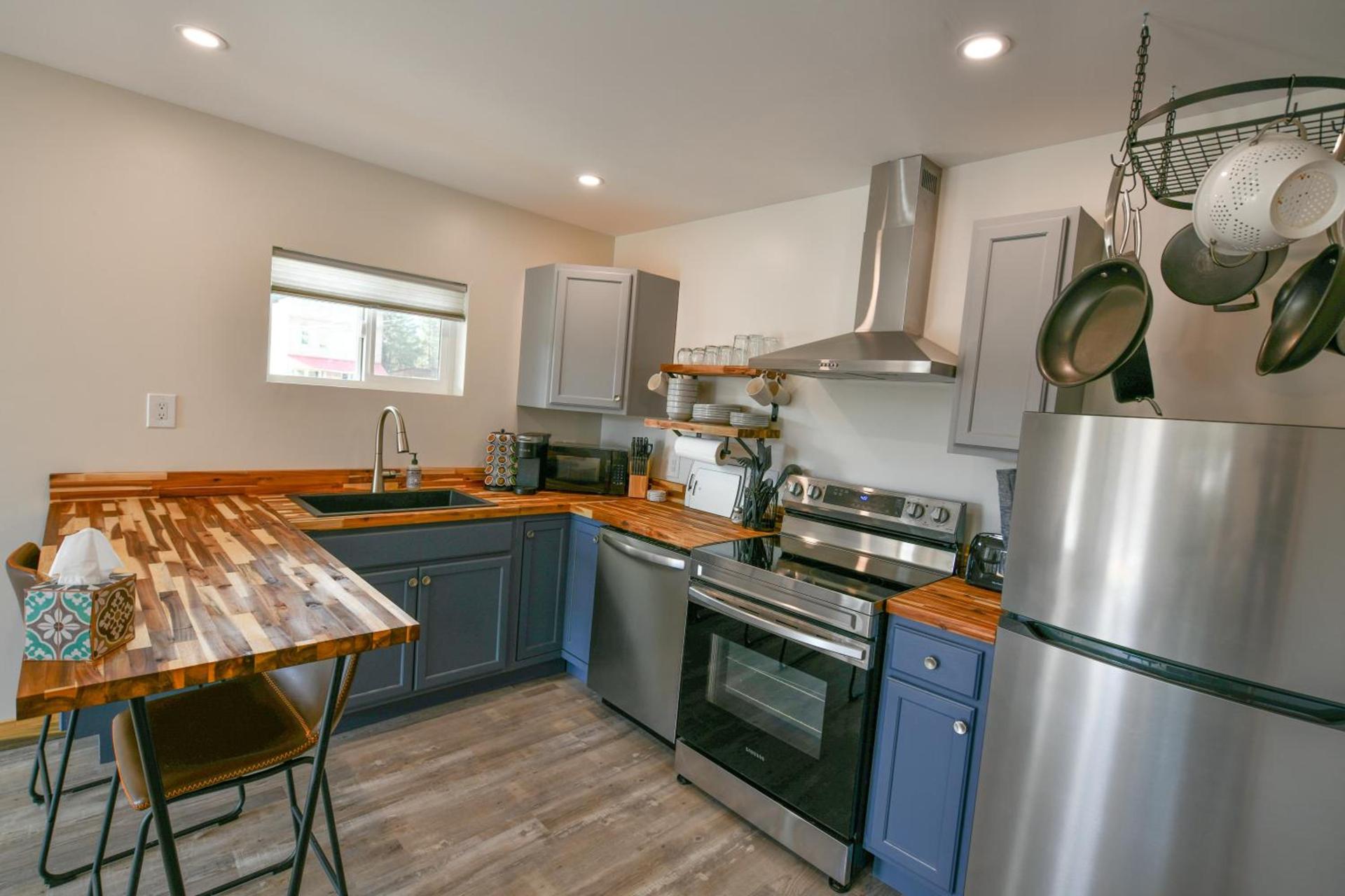The Darmont Hotel and Suites photo 12
